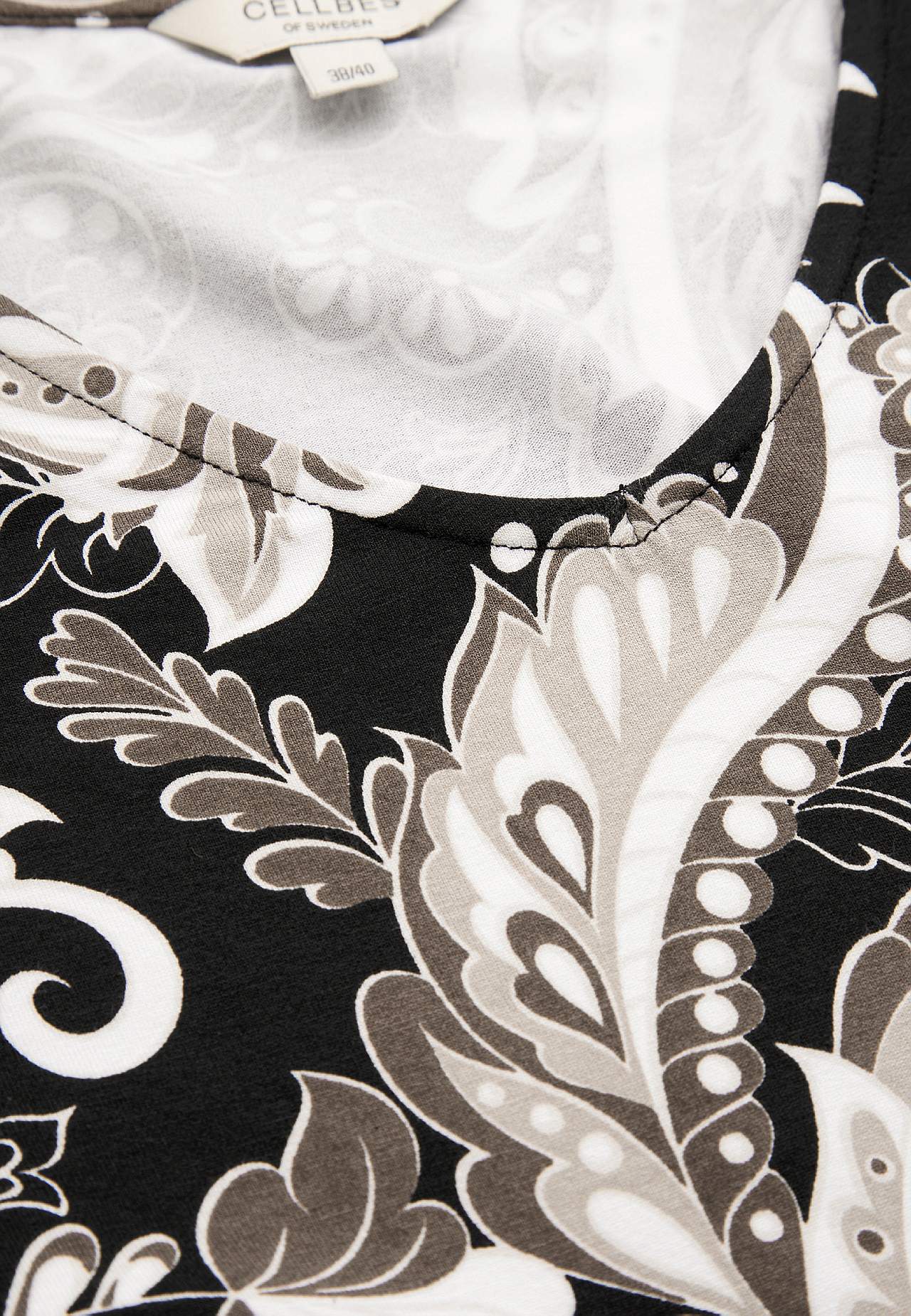 Jerseyjurk met overlappende detail