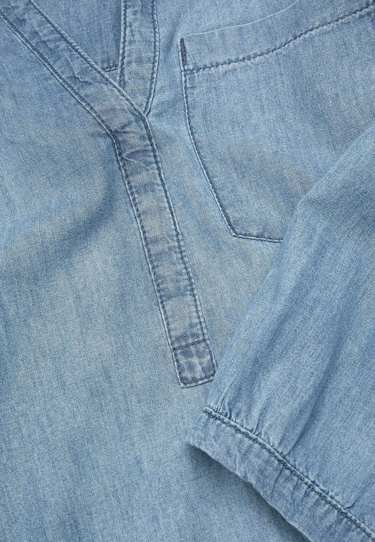 Denim blouse met borstzak