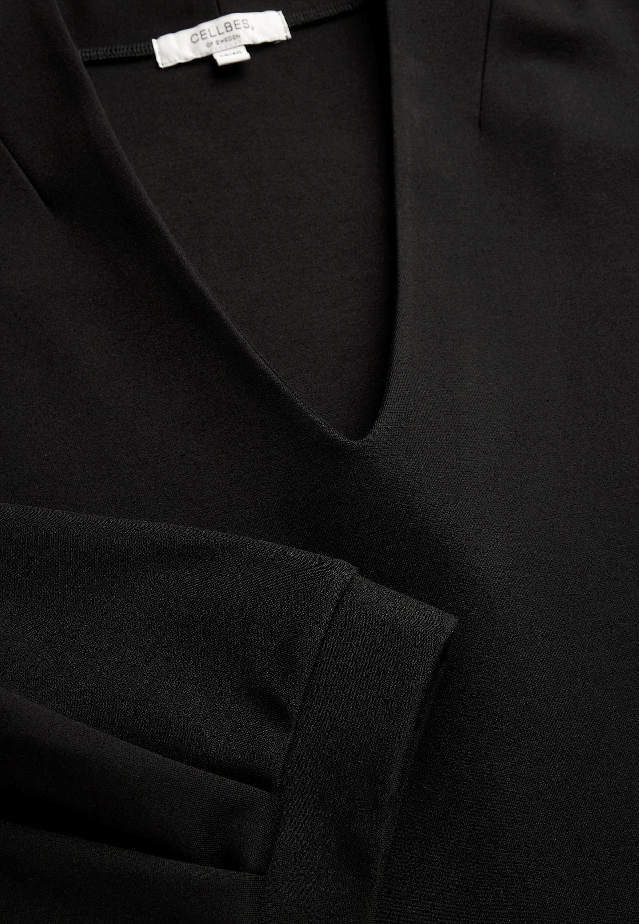 Elegante jerseyjurk met een v-hals Lisa
