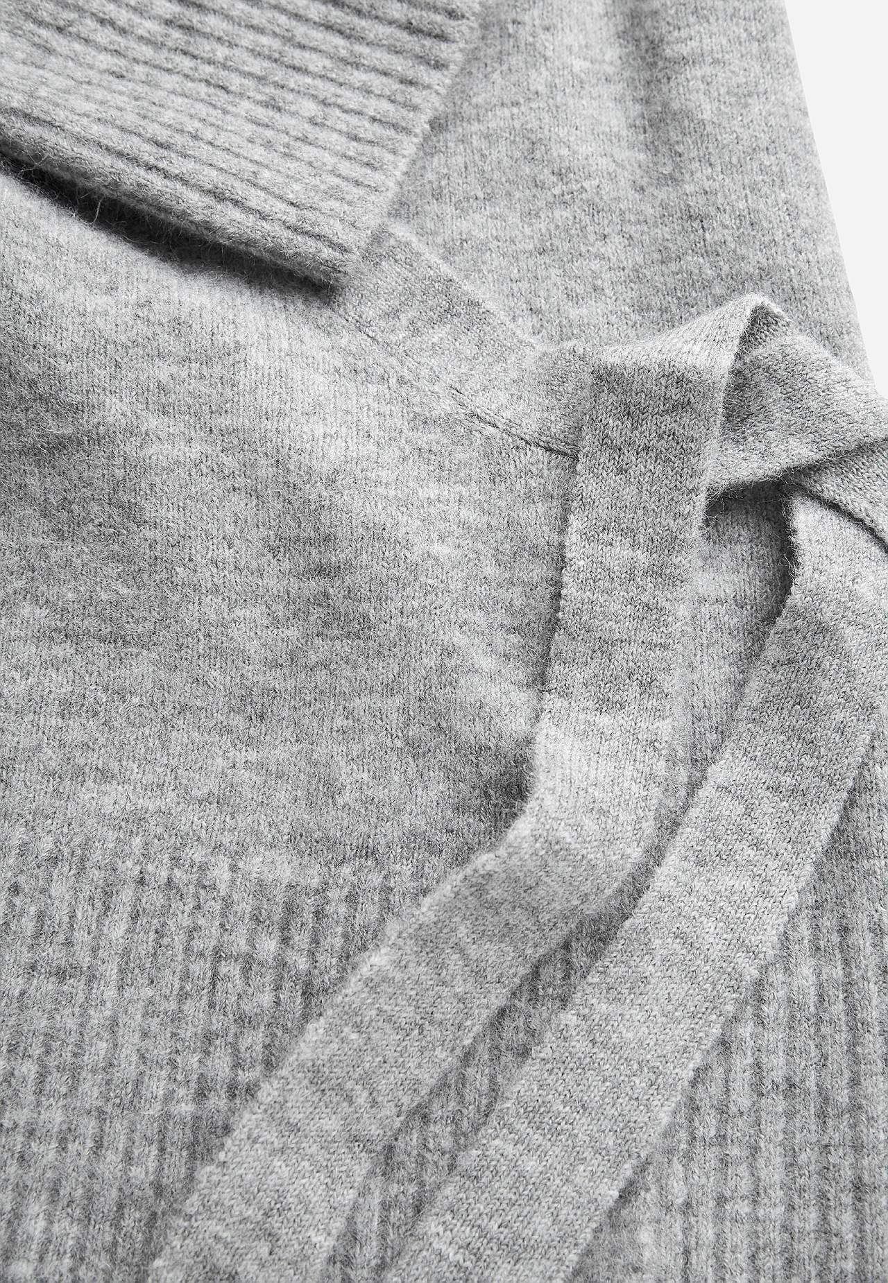 Gebreide cardigan met wikkel-ontwerp