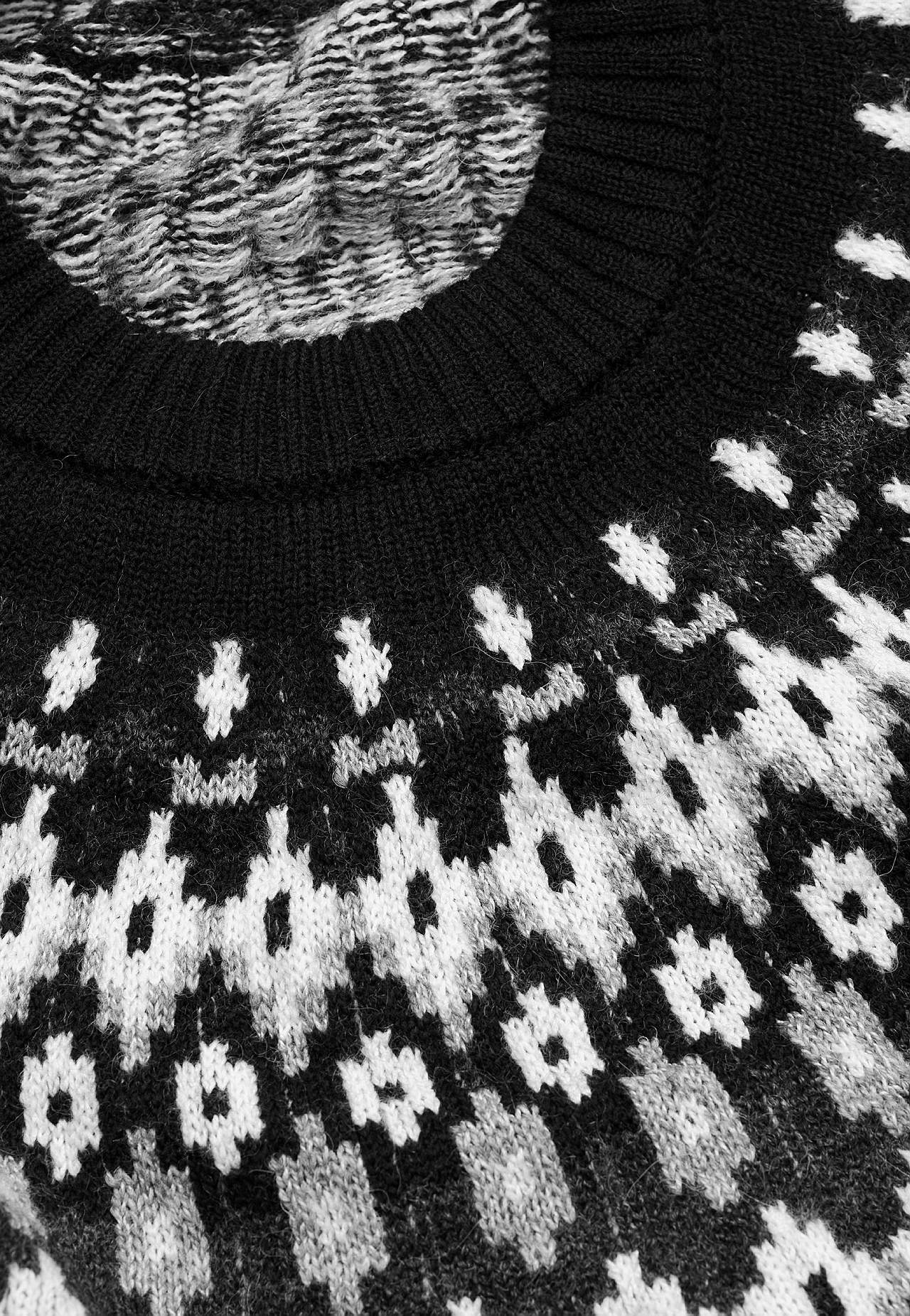 Gebreide trui met een jacquard patroon