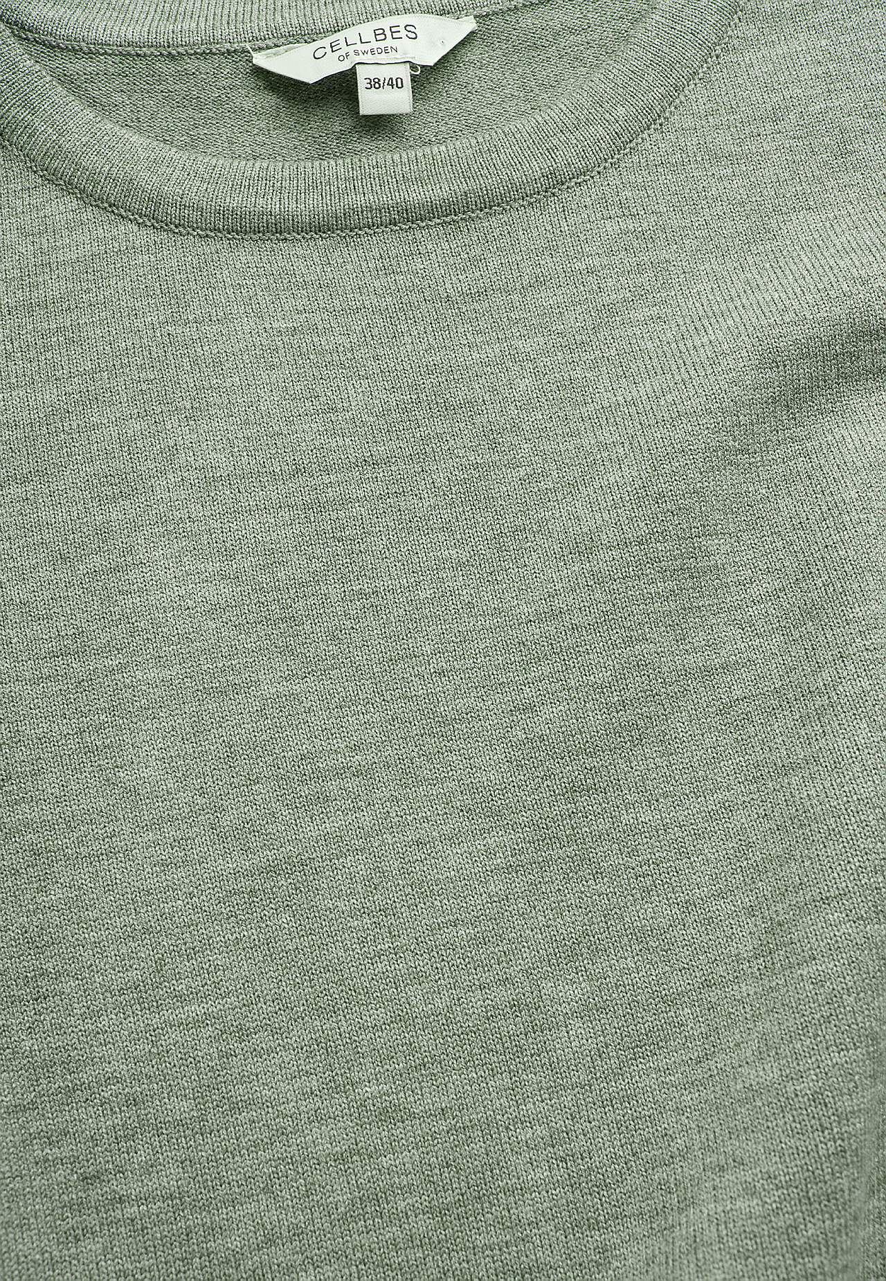 Fijn gebreide sweater met korte mouwen