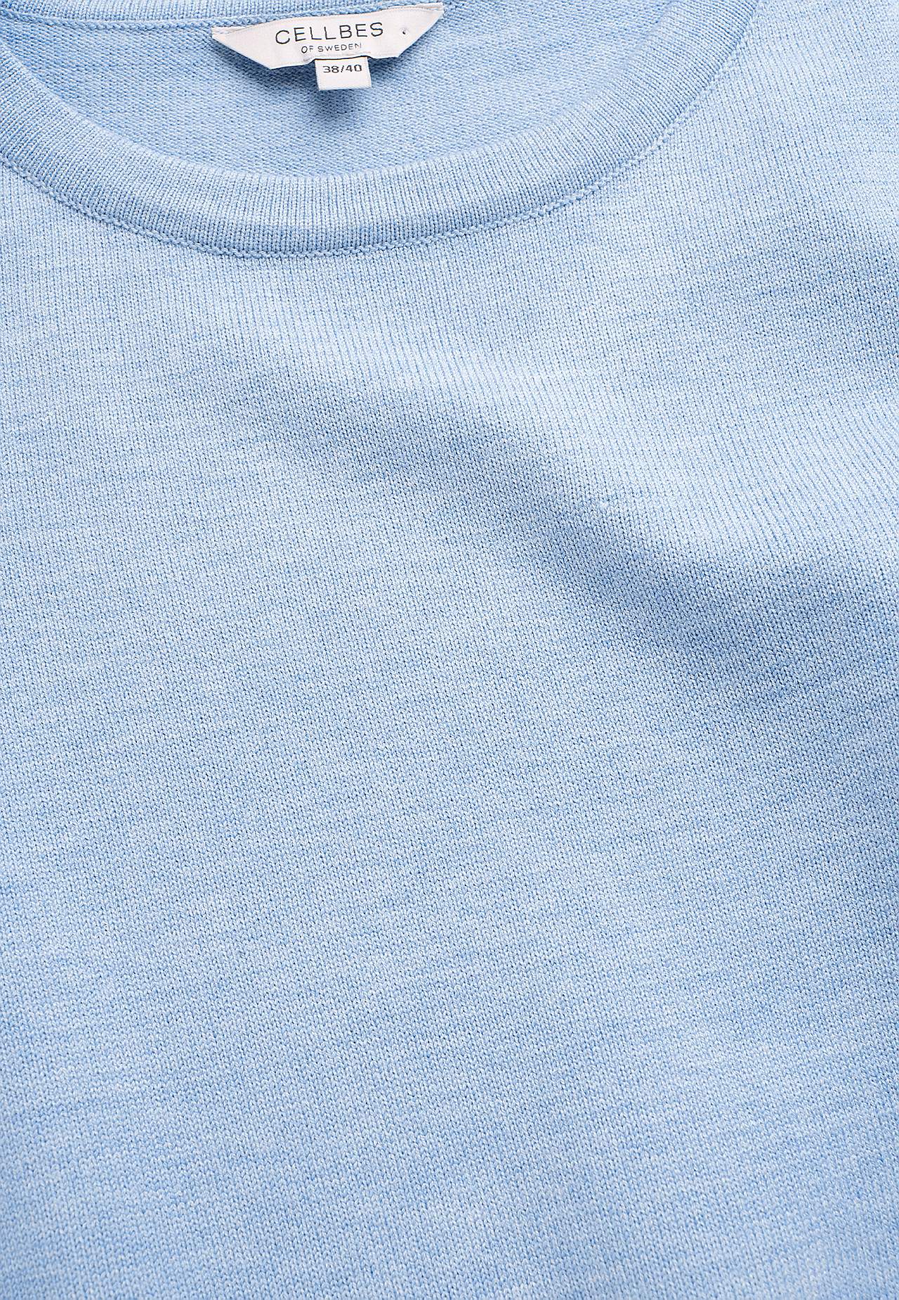 Fijn gebreide sweater met korte mouwen