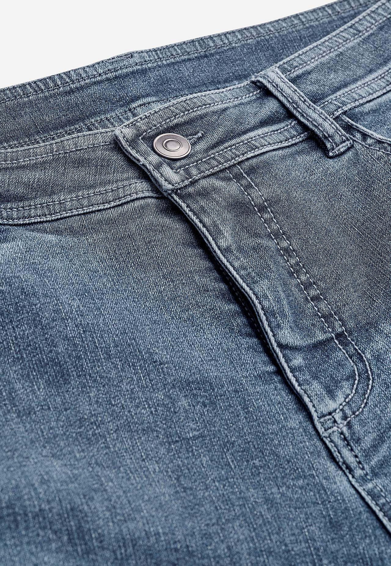 Wijde spijkerbroek van superstretch denim