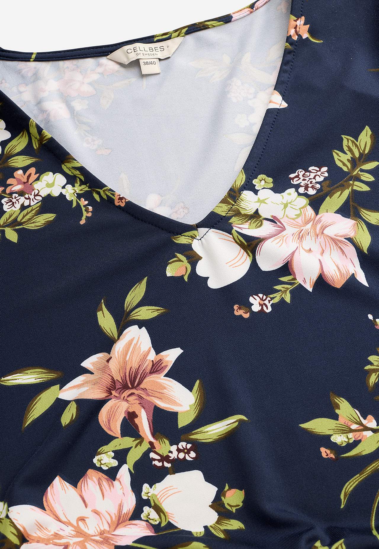 Jerseyjurk met een bloemenpatroon