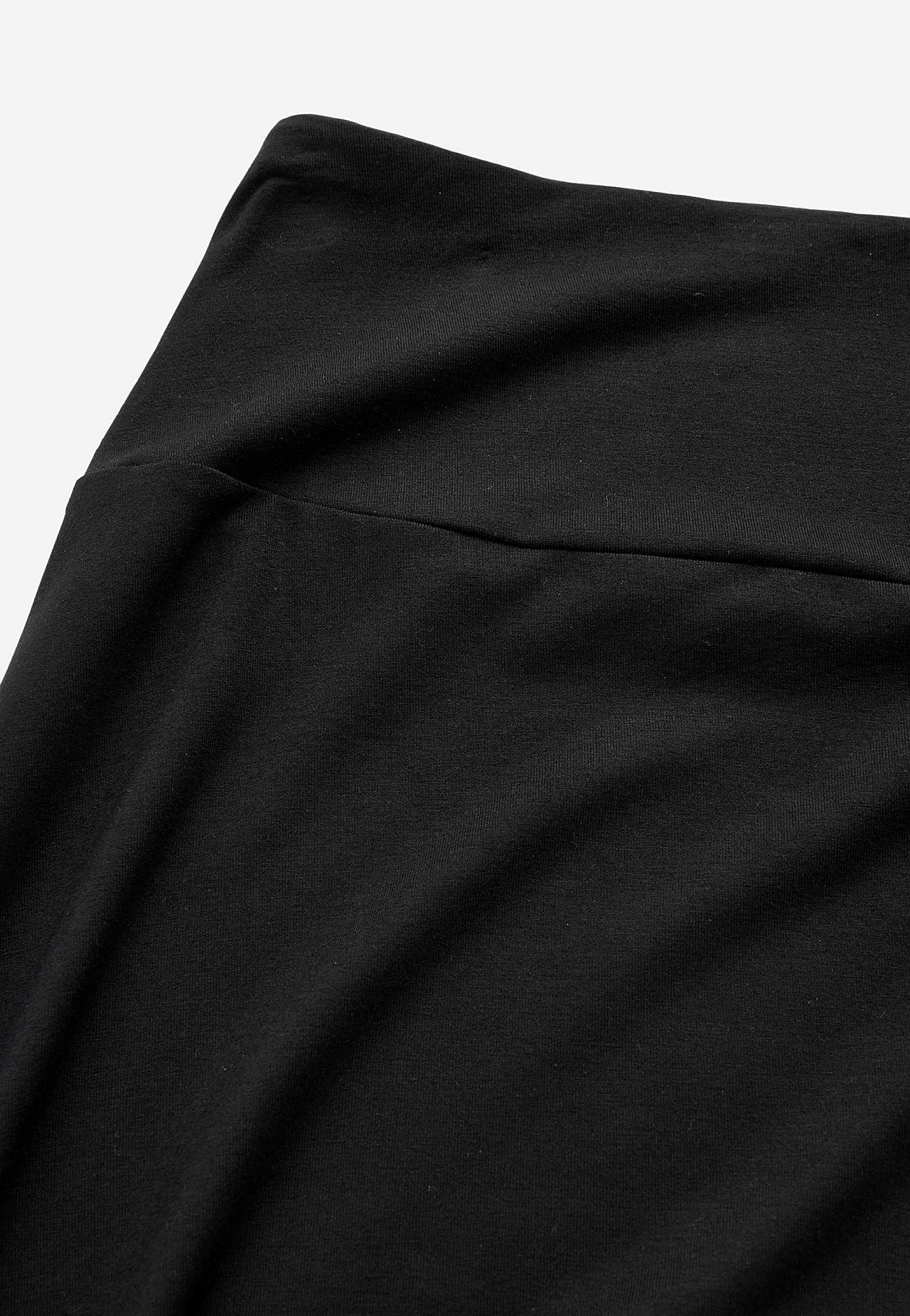 Lange en flared jersey rok
