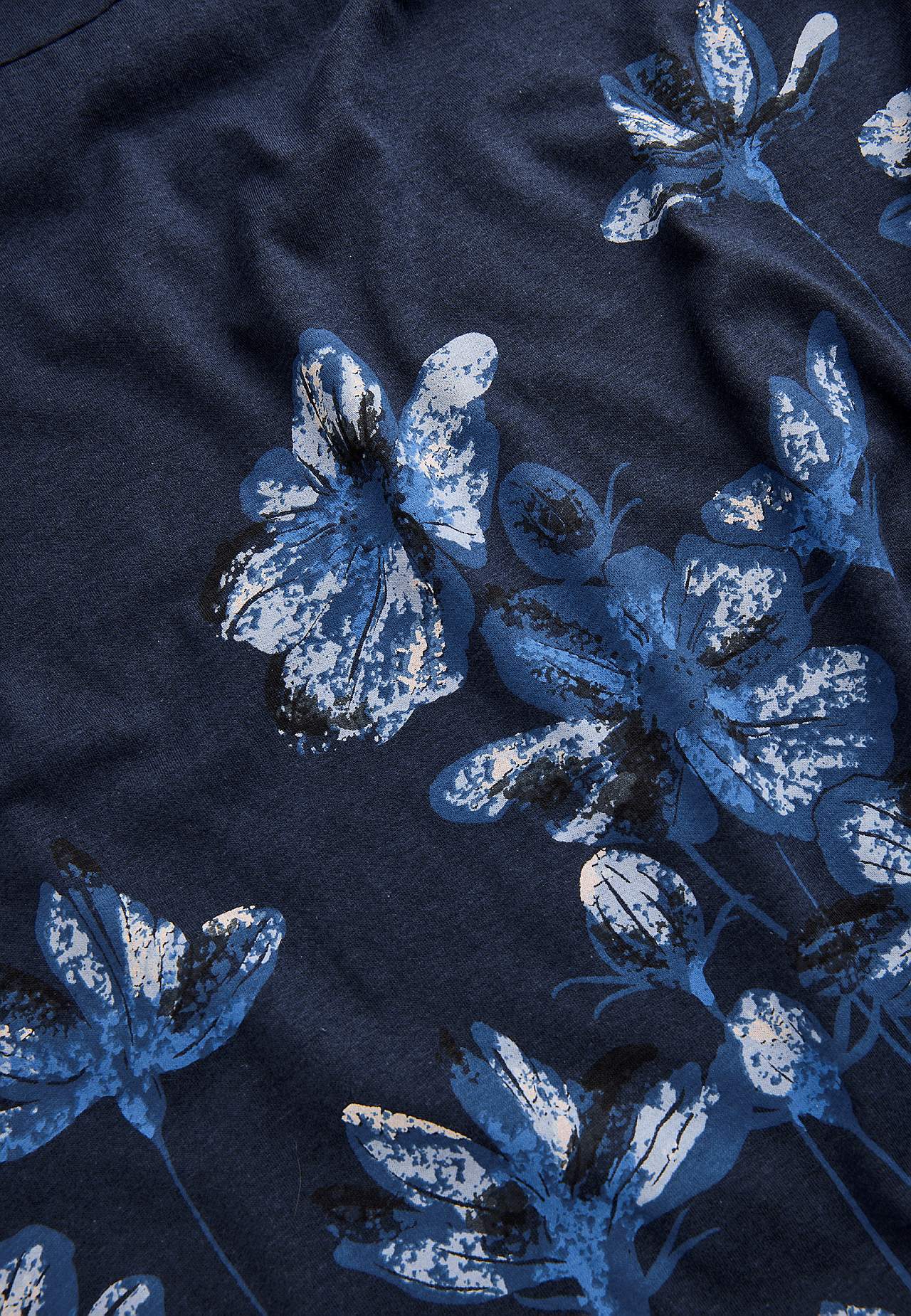 Jerseyjurk met kantpatroon