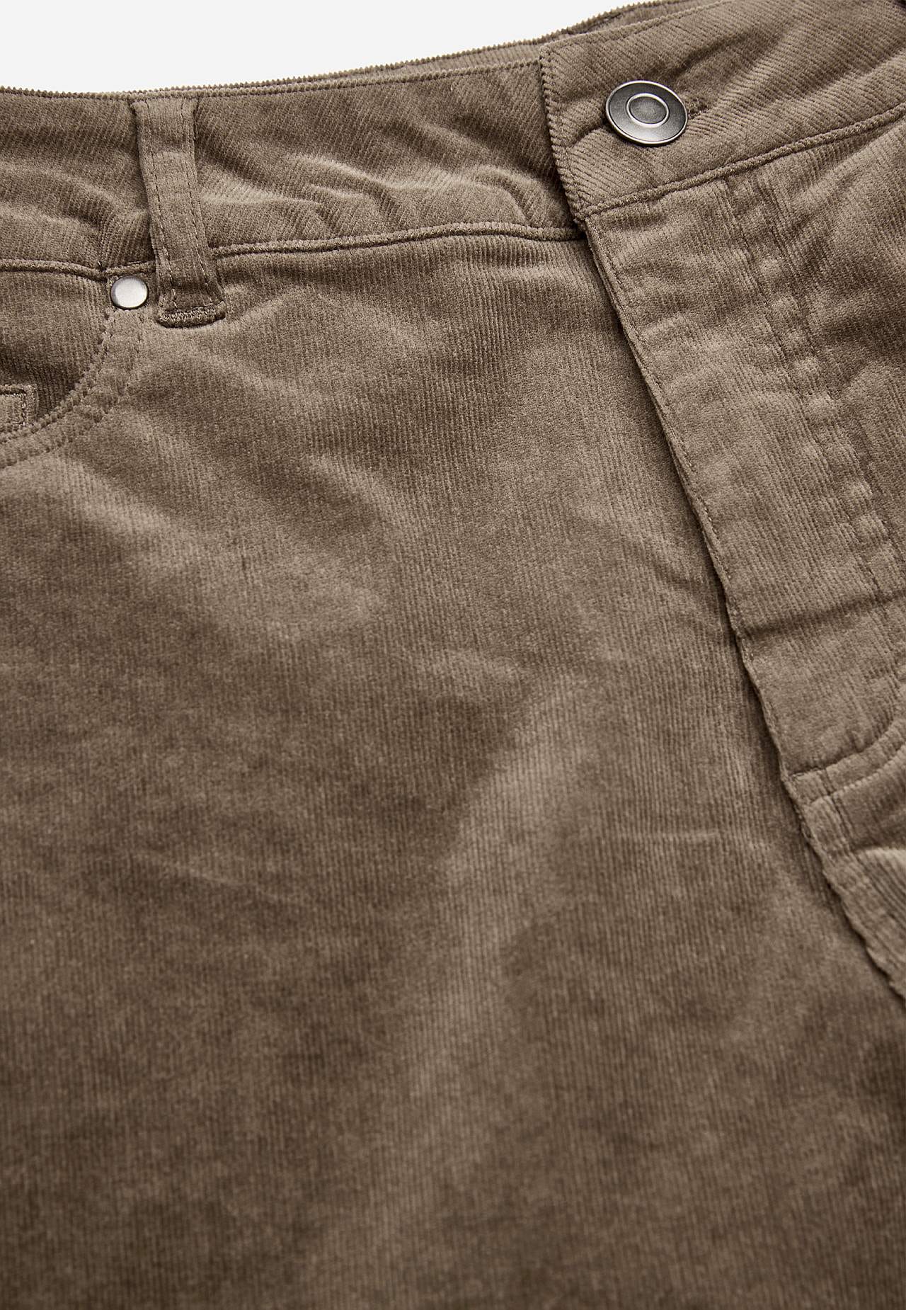 Elastische ribfluwelen broek met rechte benen