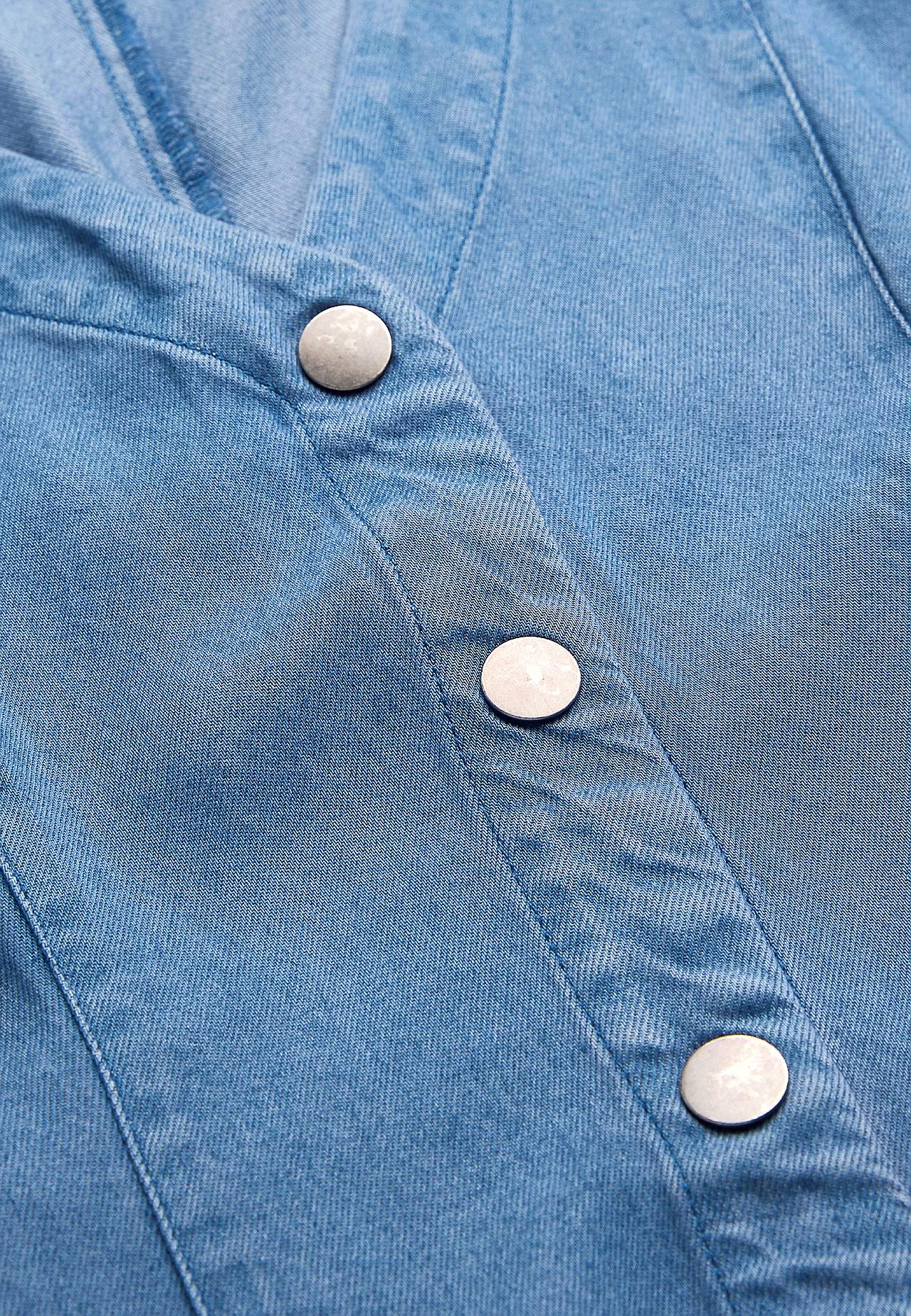 Ultra-zachte Premium denim jurk met knoppen