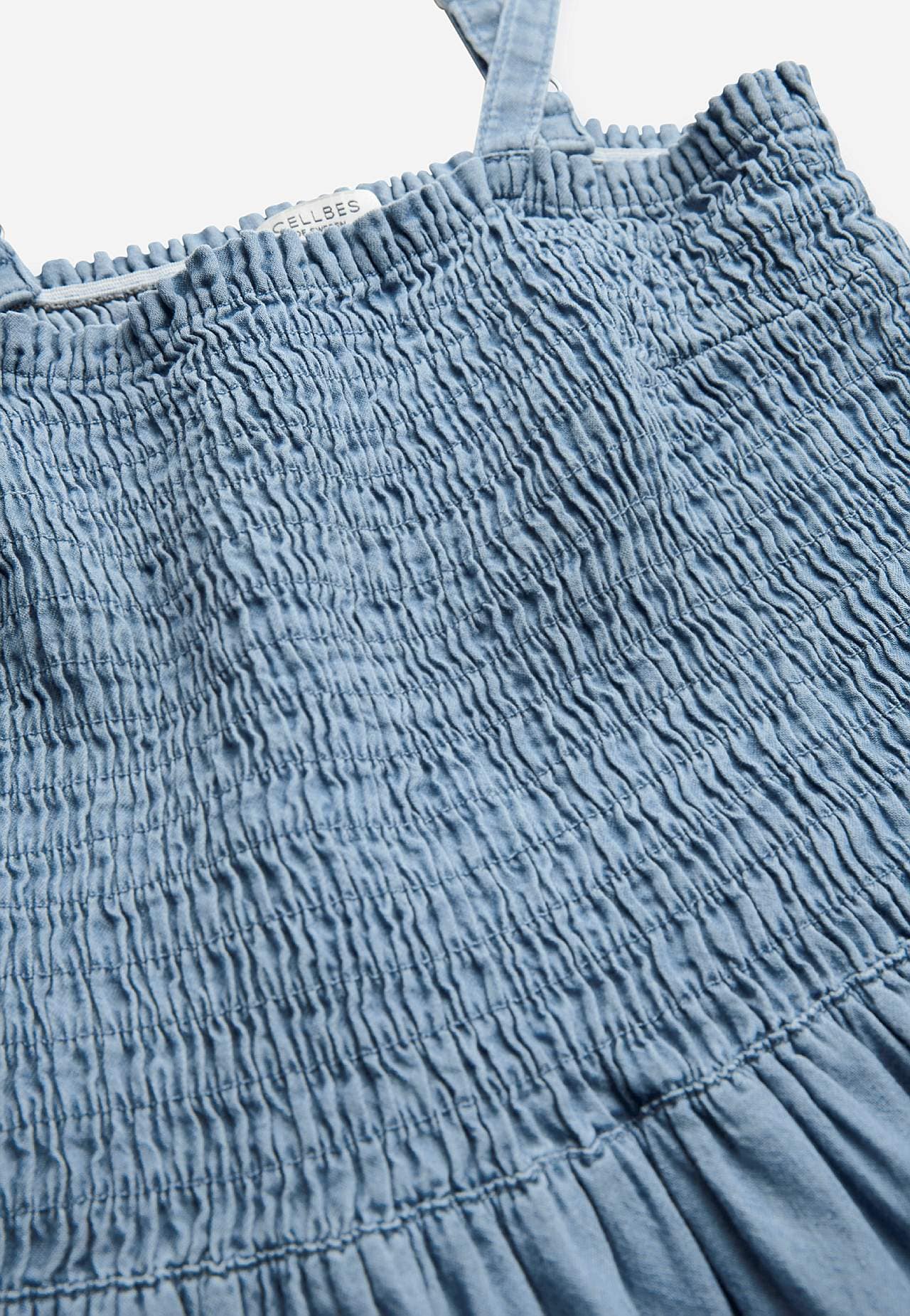Heerlijk zachte denim jurk met volanten