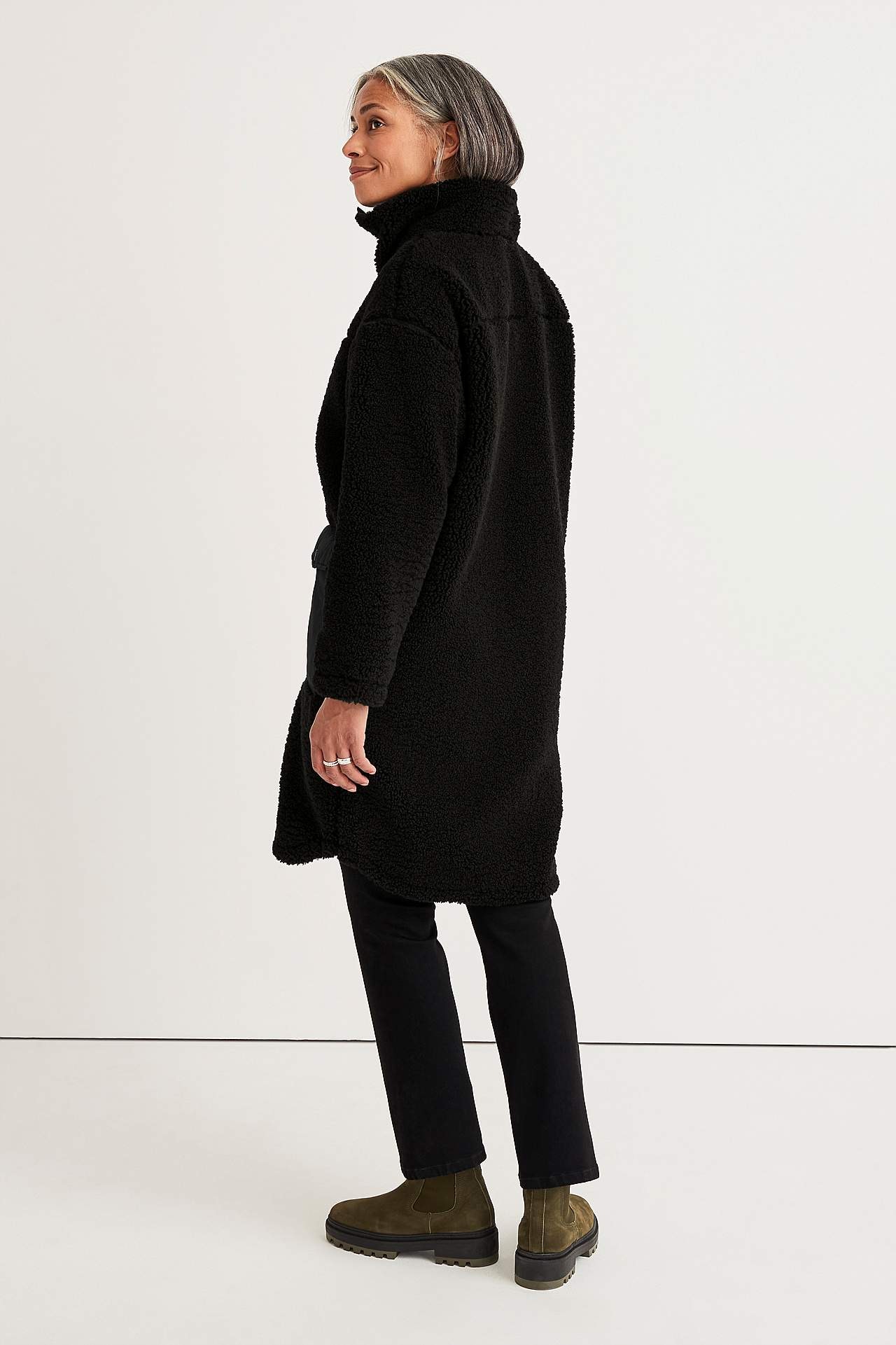 Rechte en elastische broek