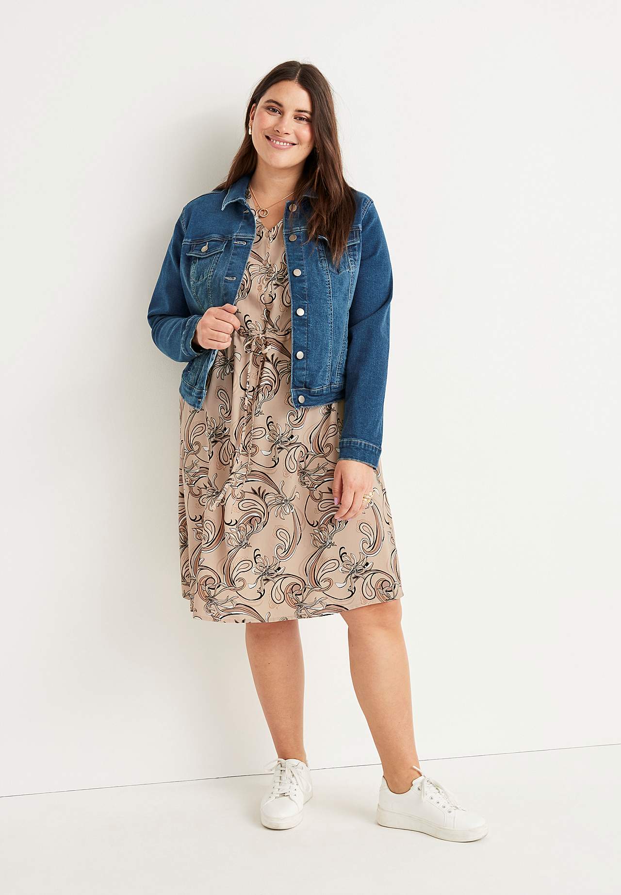 Patroonvormige viscose jurk met korte mouwen Jennifer