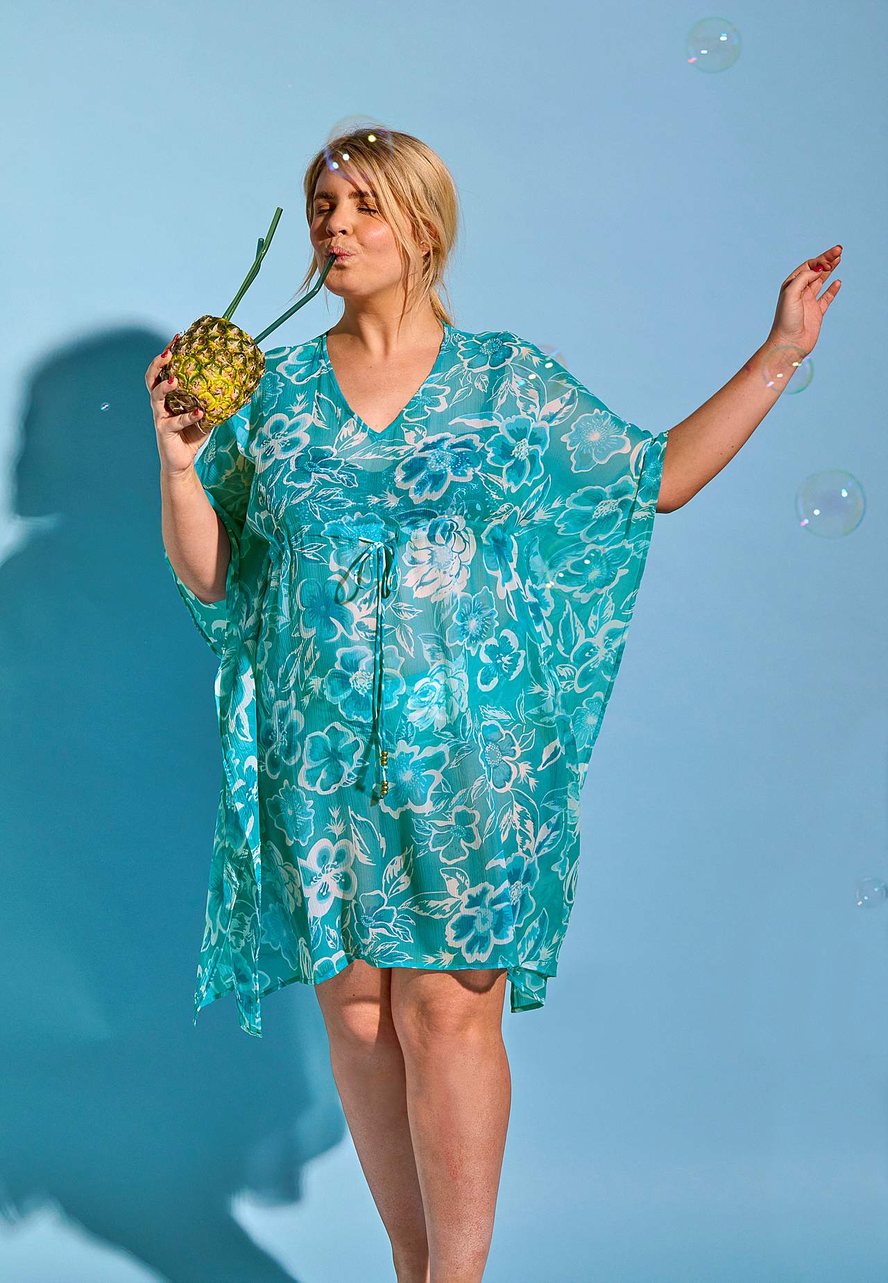 Strandkaftan met een bloemenpatroon