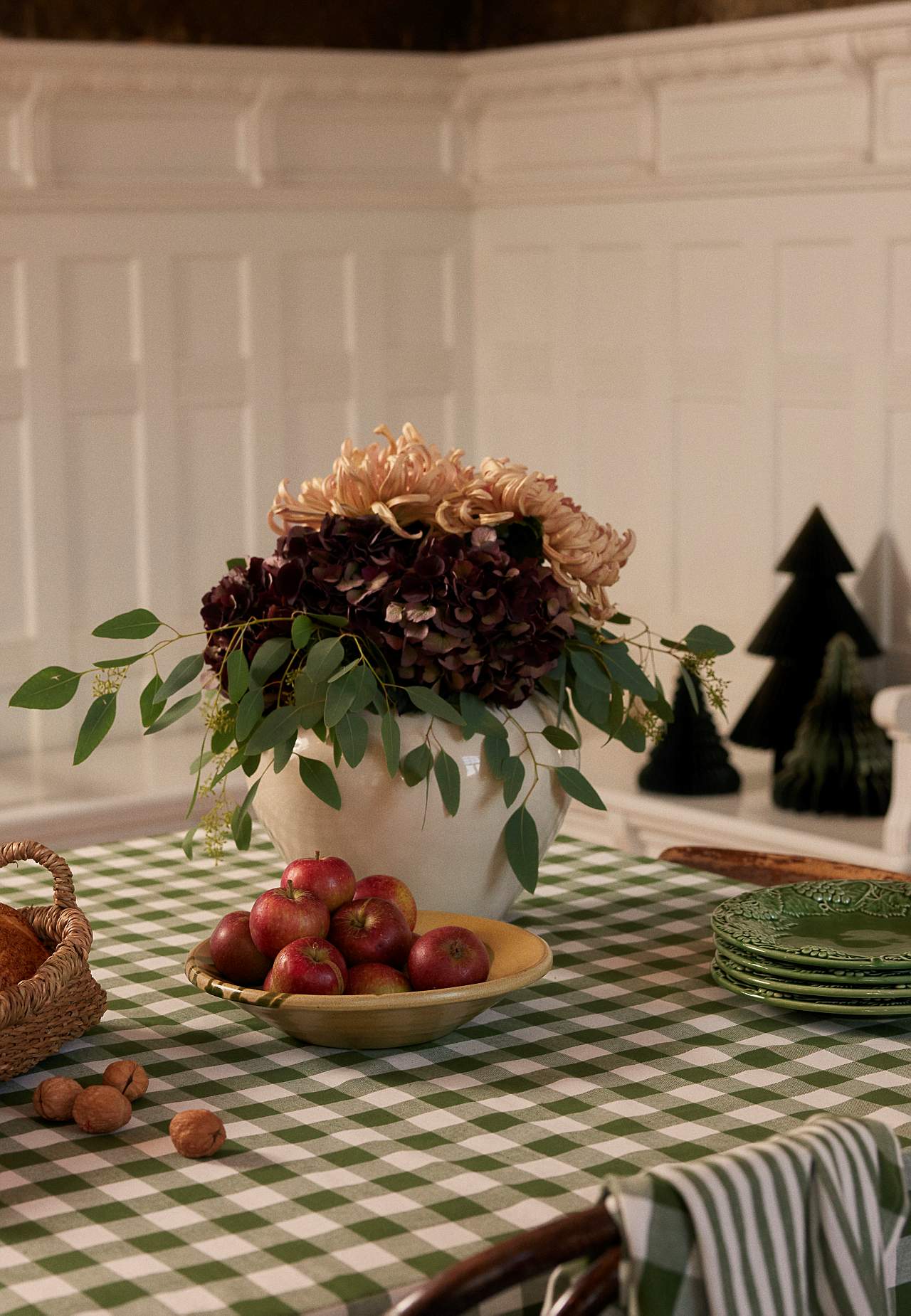 Gevlochten en geruit tafelkleed