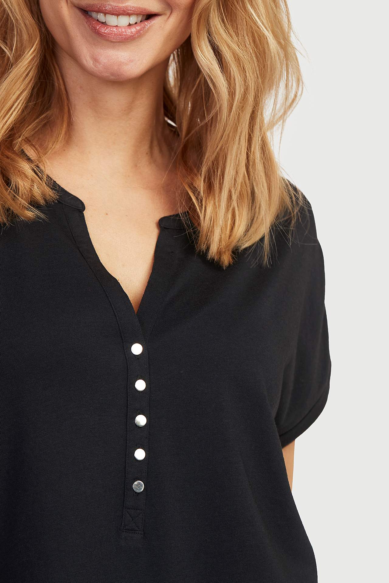 Jersey-topje met metalen knoppen