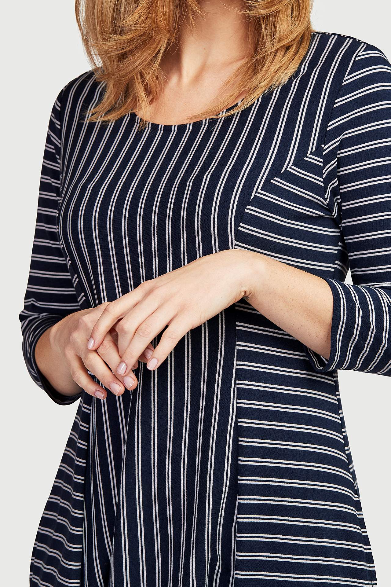 Patroonvormige jerseyjurk met zijzakken