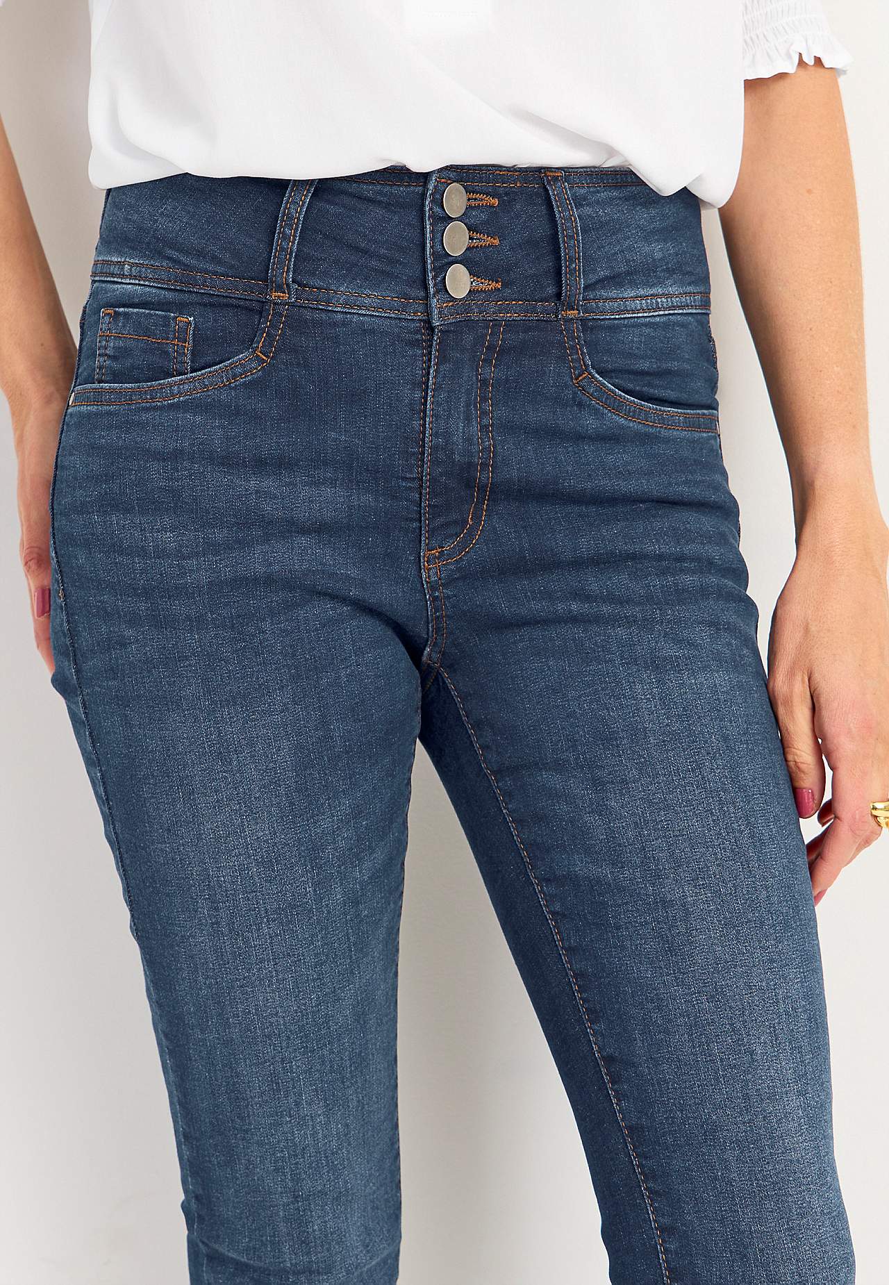 Smalle spijkerbroek met hoge taille - drie lengtes