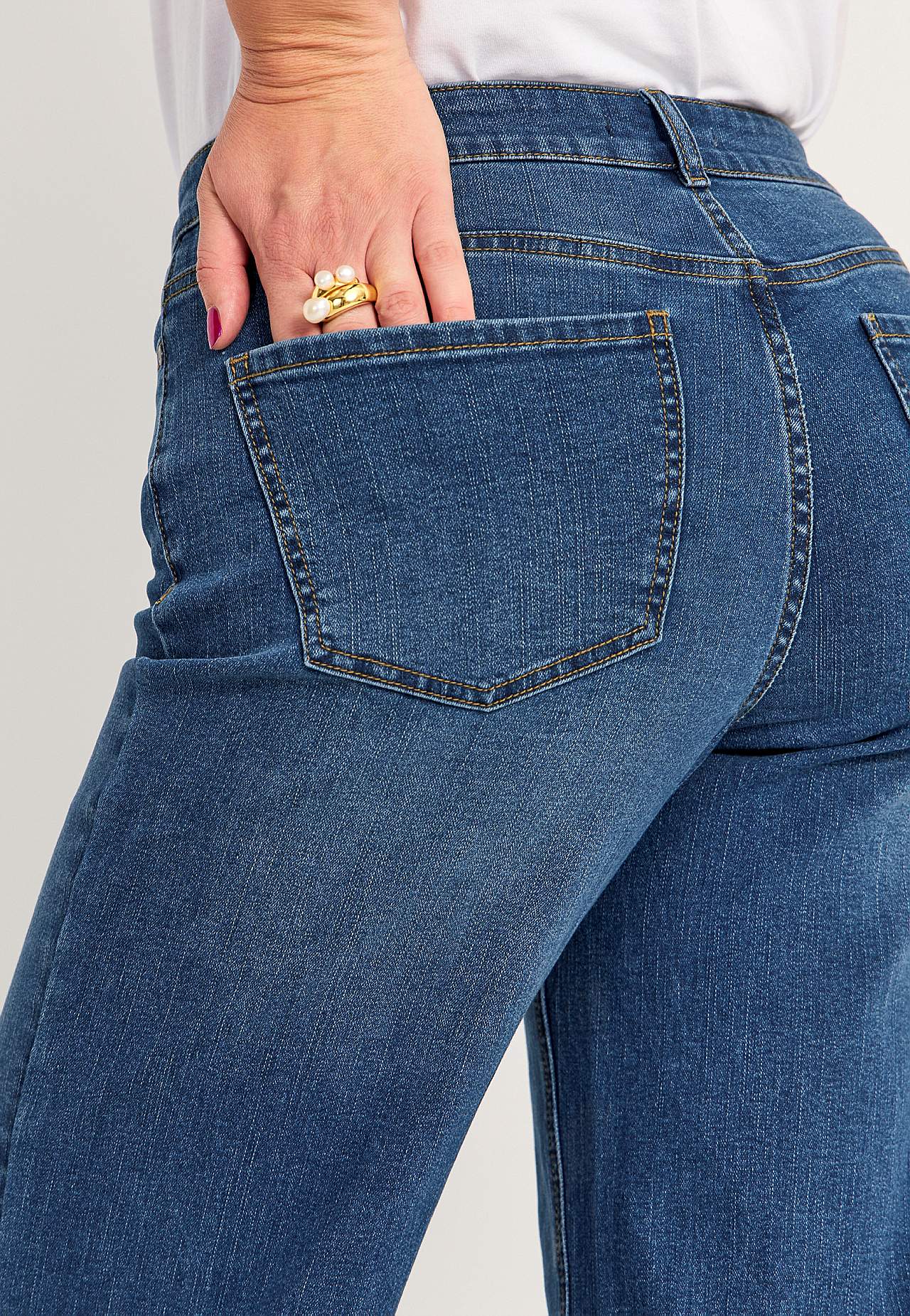 Elastische enkeljeans