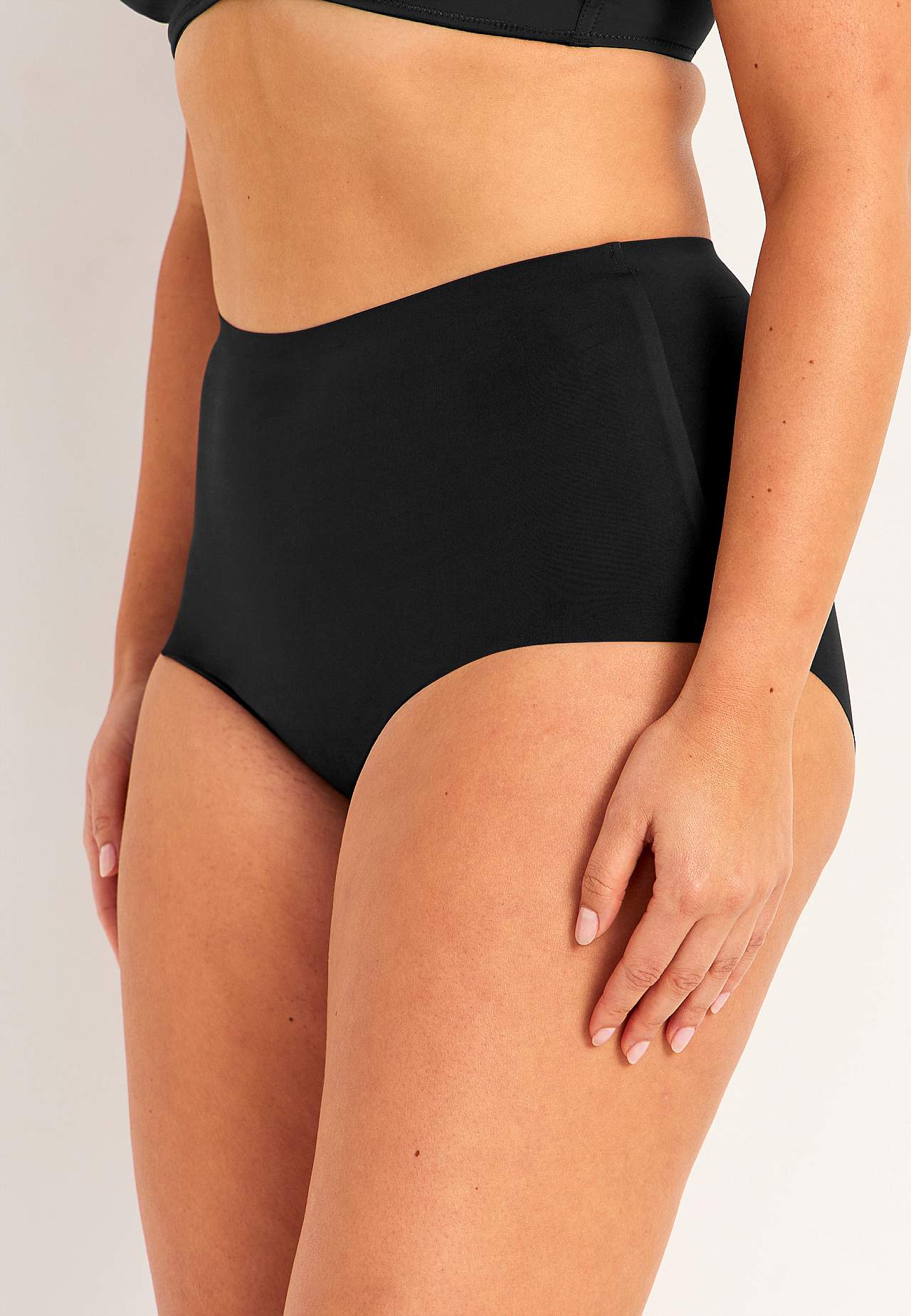 Comfortabelle vrouwenonderbroek met hoge taille Ellie Set van 3