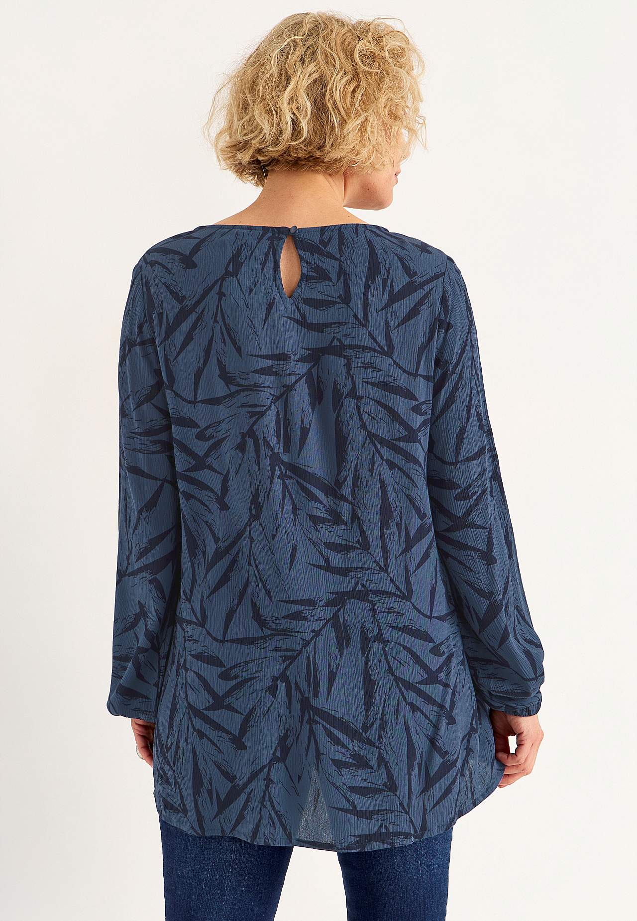 Tuniek met getextureerd gevlochten stof