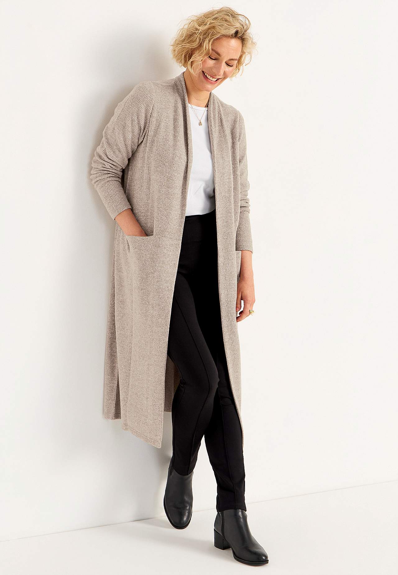 Super zachte en lange cardigan met zakken