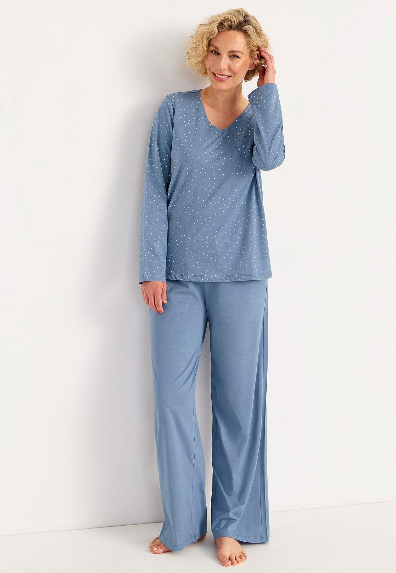Tweedelige pyjama met stippen