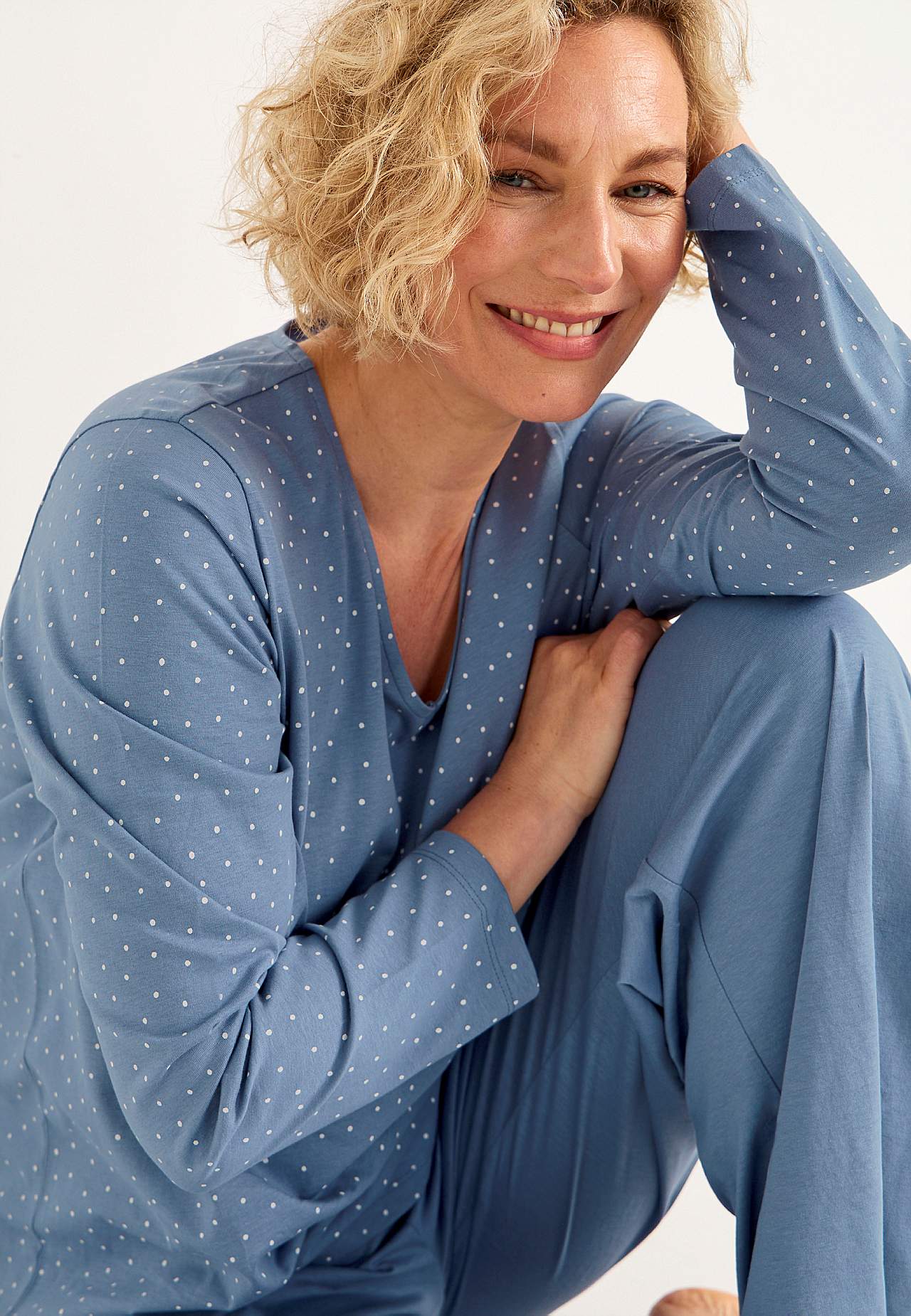 Tweedelige pyjama met stippen