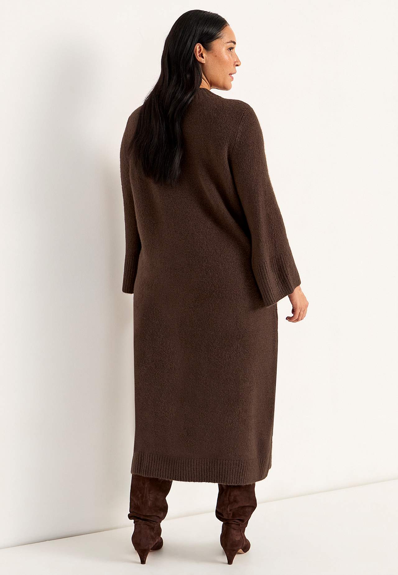 Gebreide jurk met hoge spleet