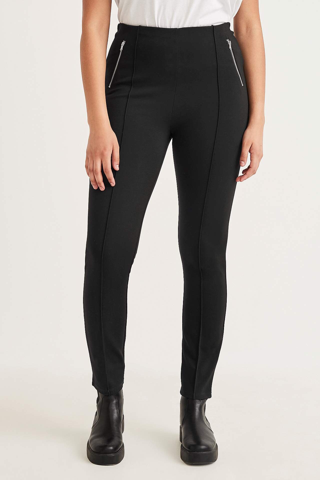 Broek Embla