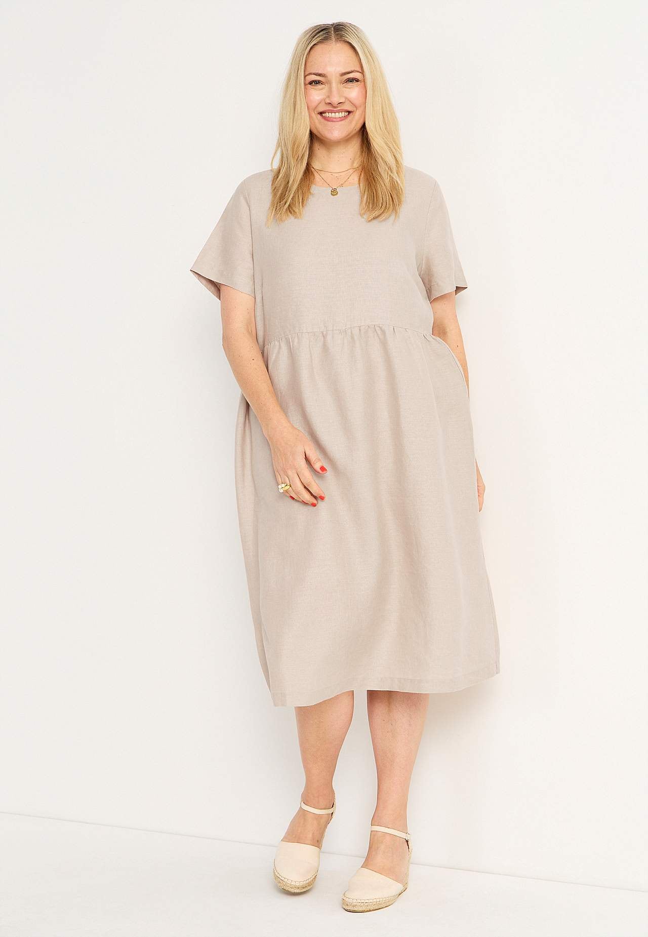 Linnen Premium jurk met korte mouw