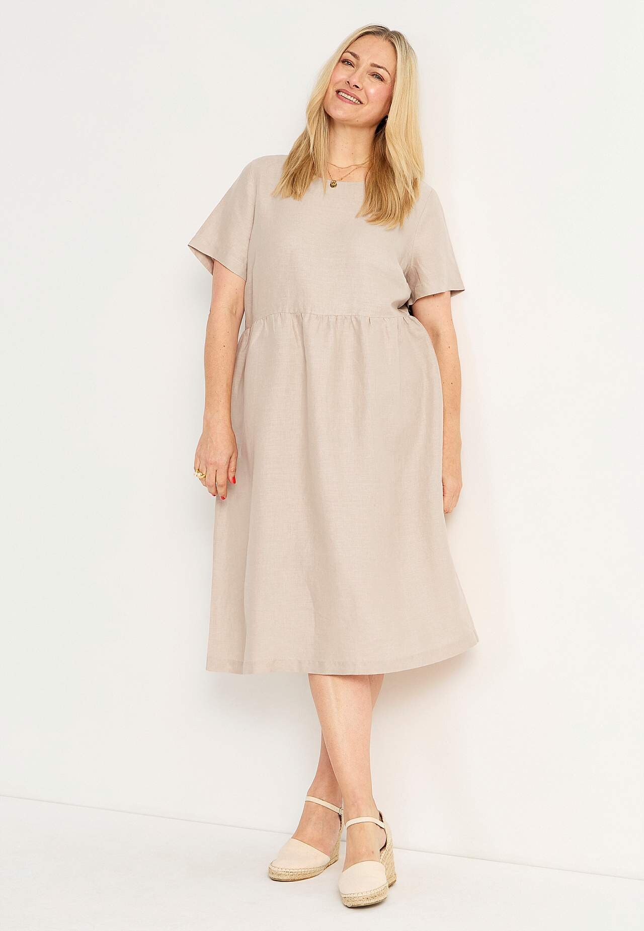 Linnen Premium jurk met korte mouw