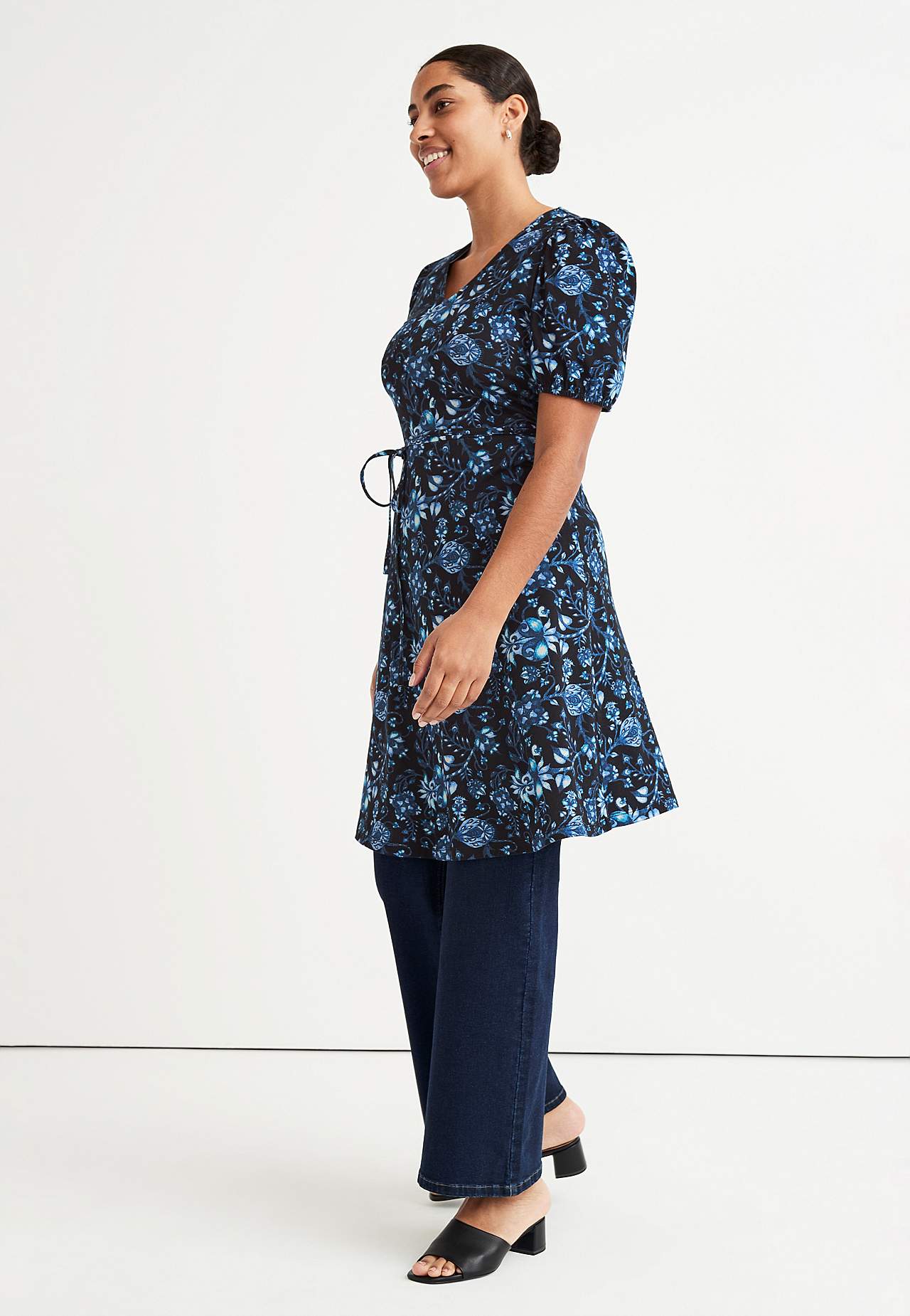 Patroonvormige en korte jerseyjurk