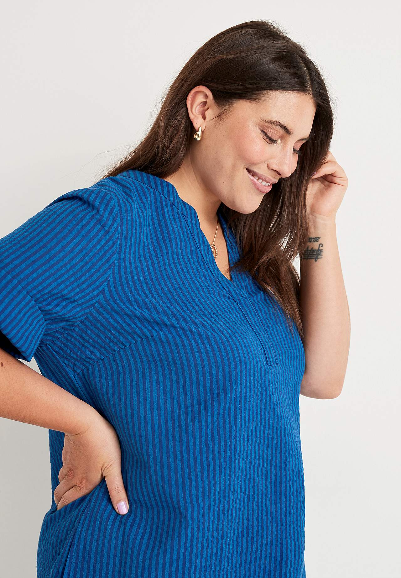 Gestreepte jurk van seersucker