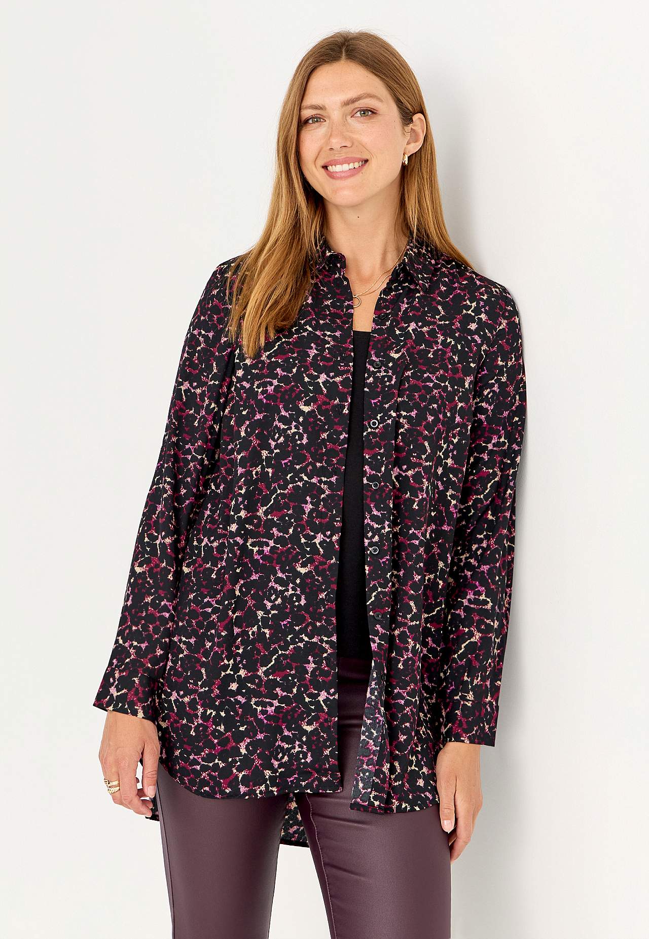 Lang shirt met knoppen