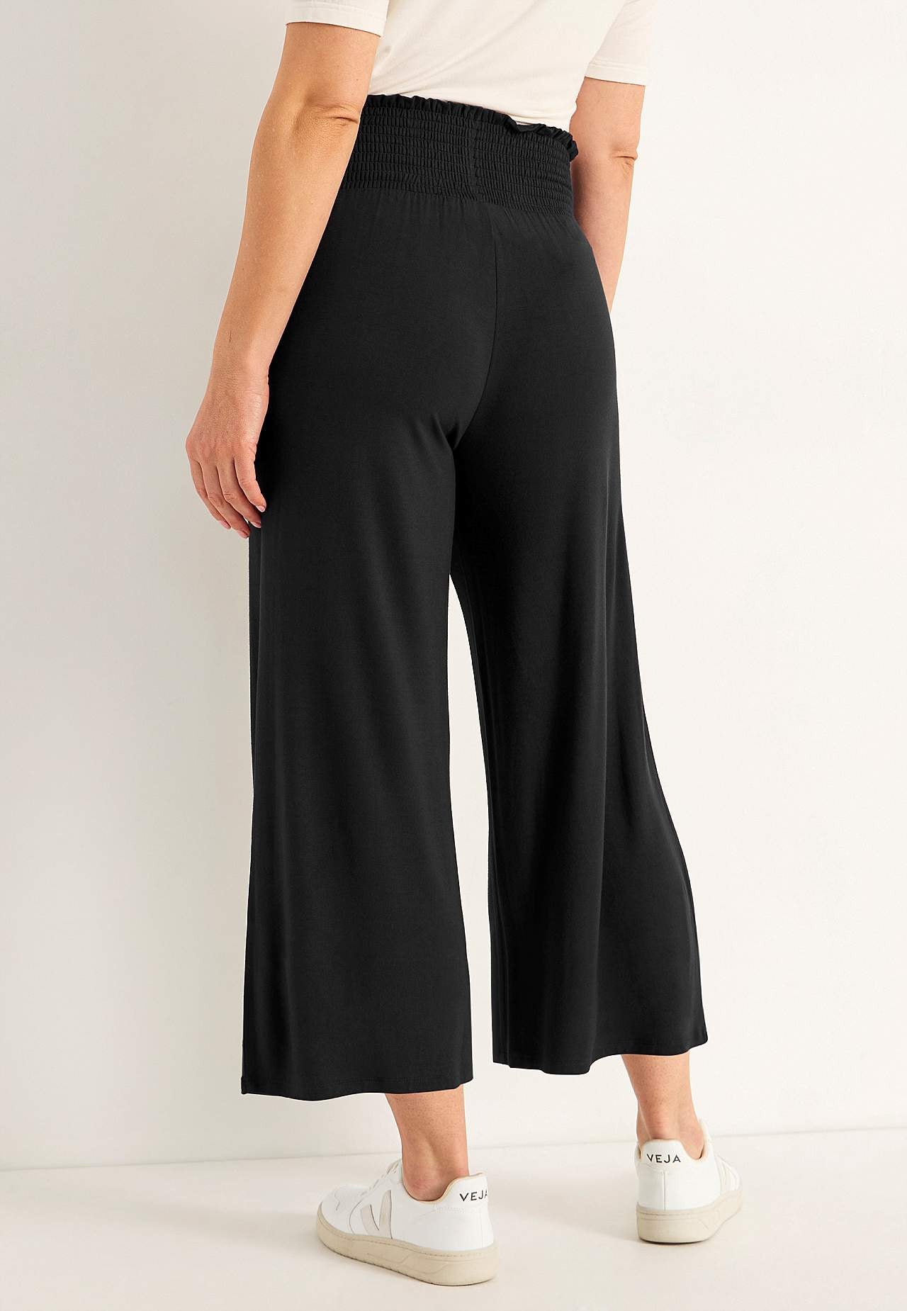 Zachte jersey broek met gesmockte elastische taille Liv