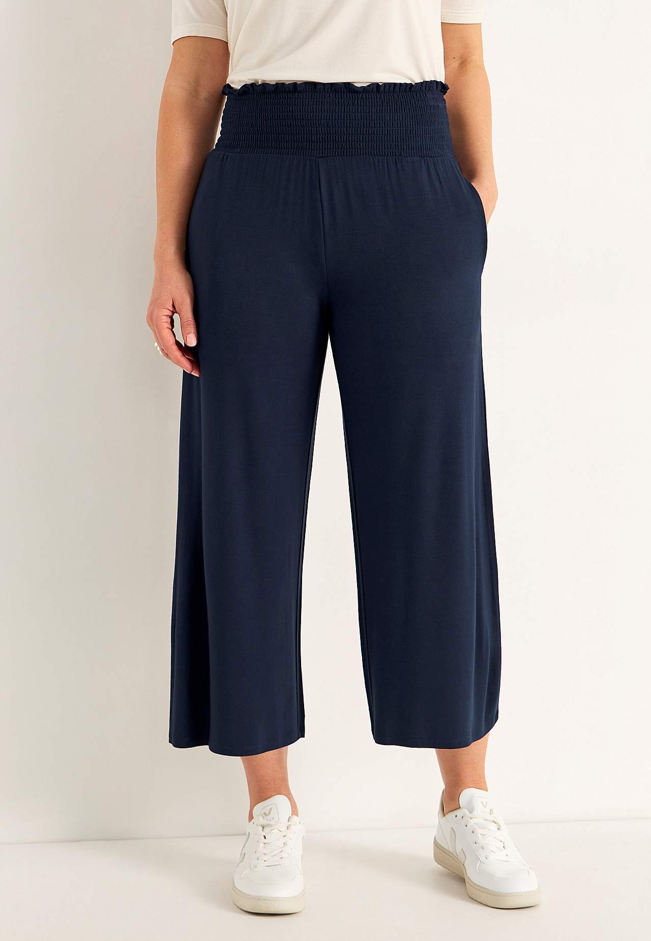 Zachte jersey broek met gesmockte elastische taille Liv