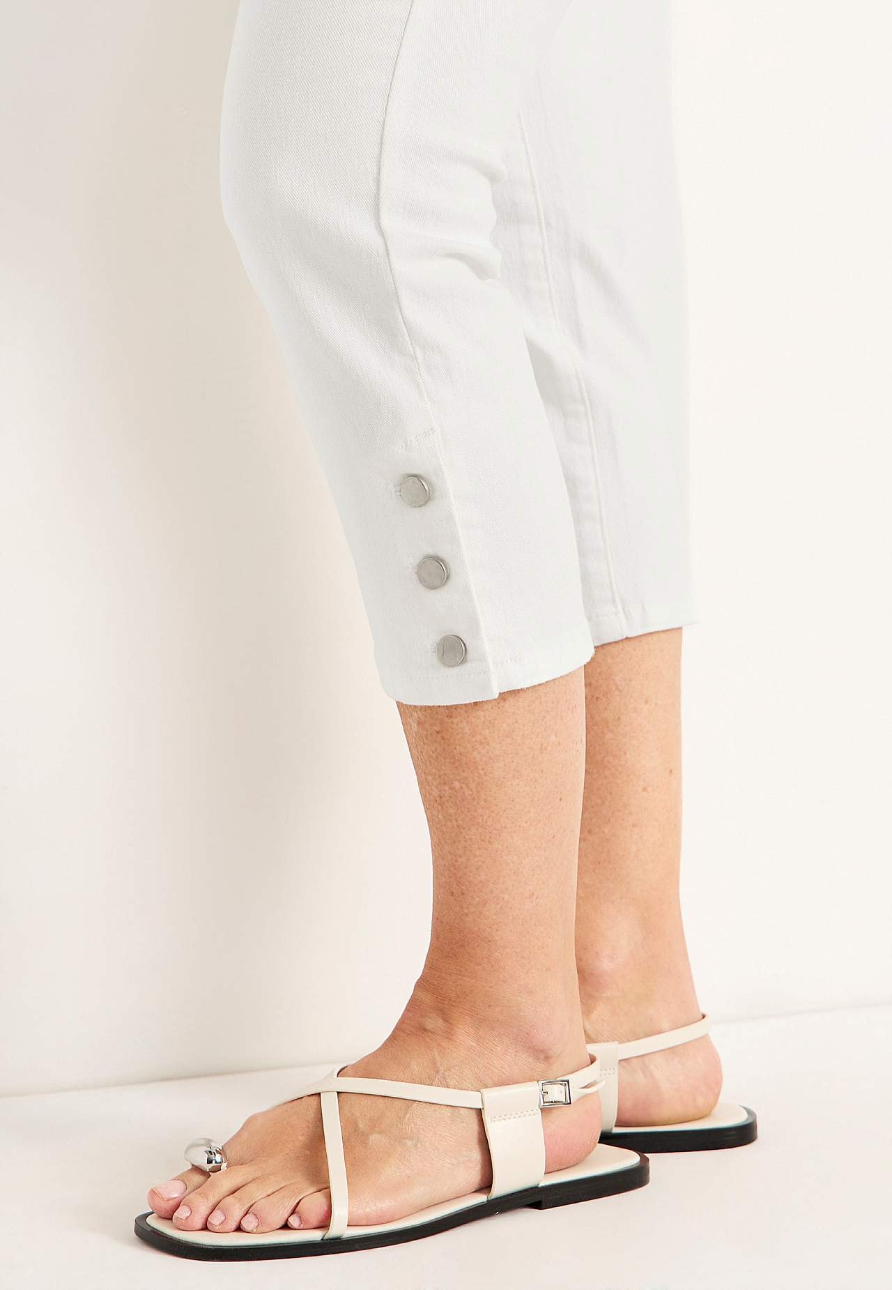 Cropped jeans met vijf zakken ontwerp