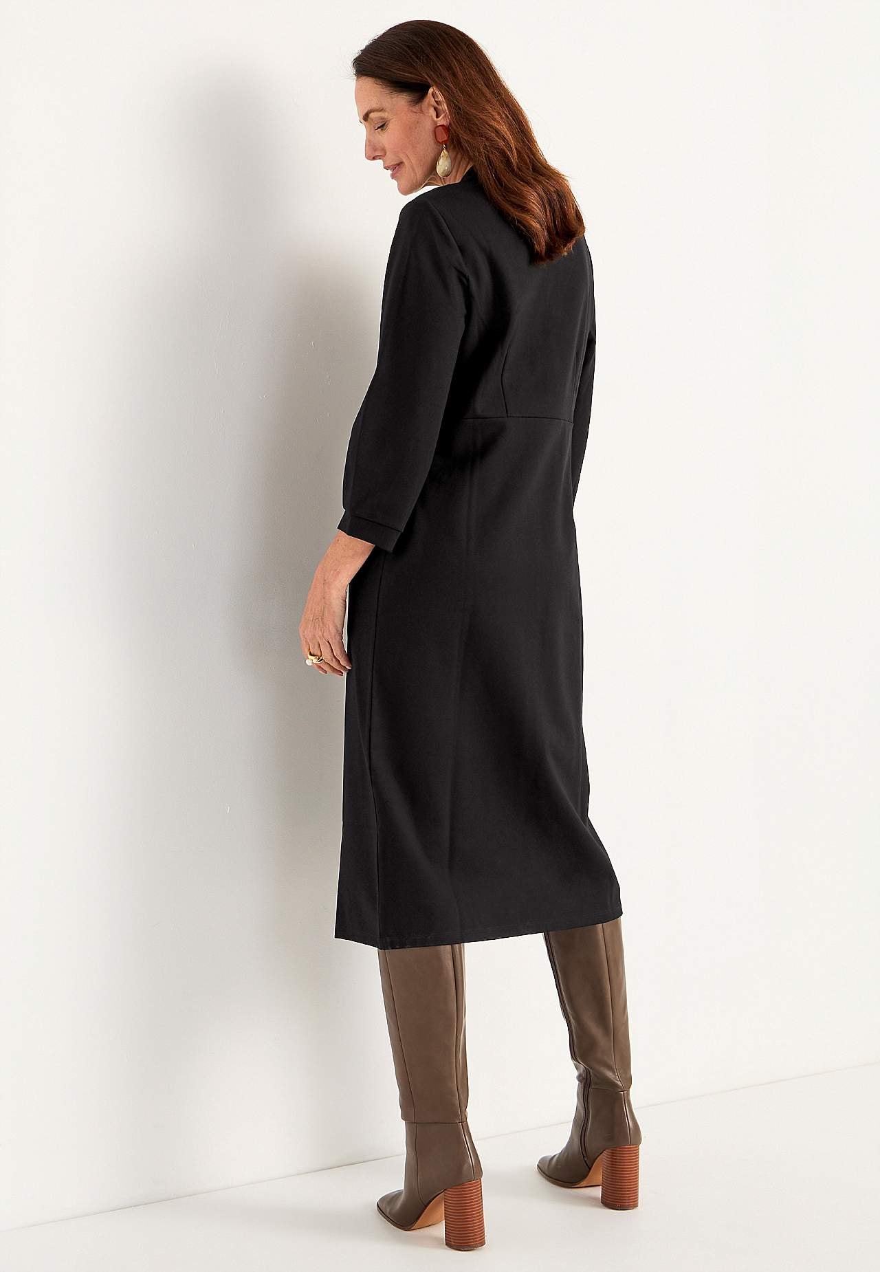 Elegante jerseyjurk met een v-hals Lisa