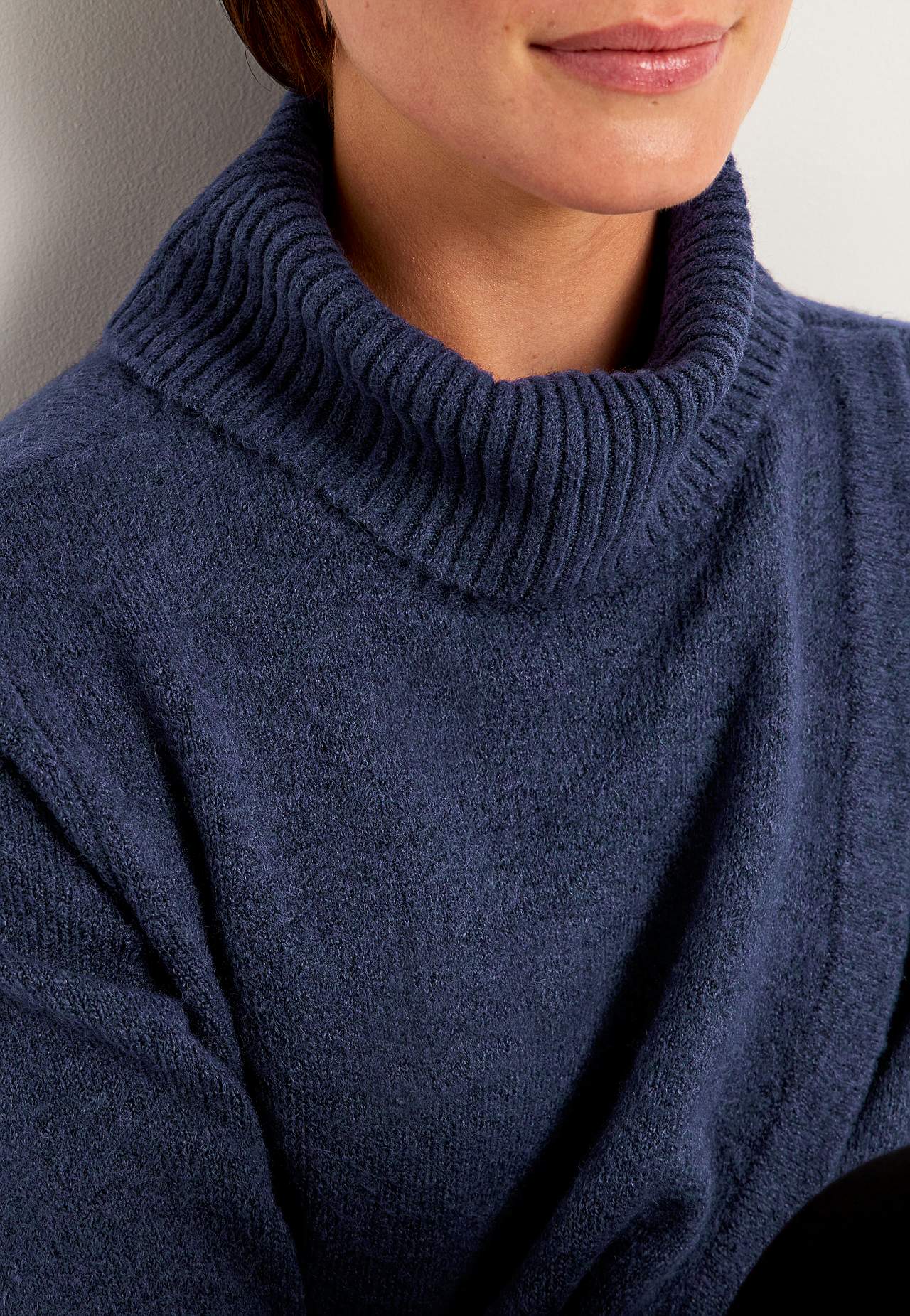 Gebreid polo shirt met wikkel-detail aan de voorkant