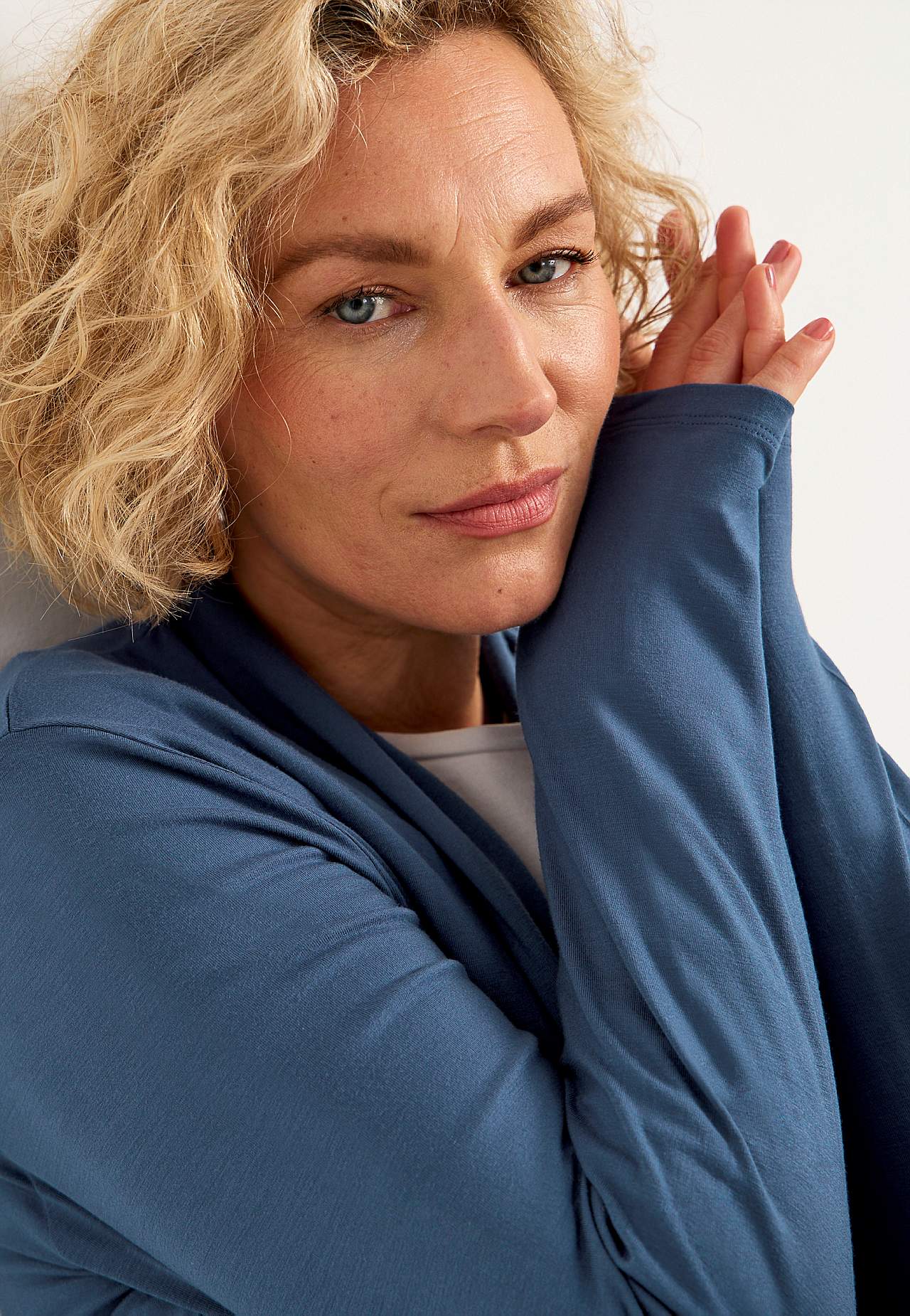 Lange cardigan van tricot