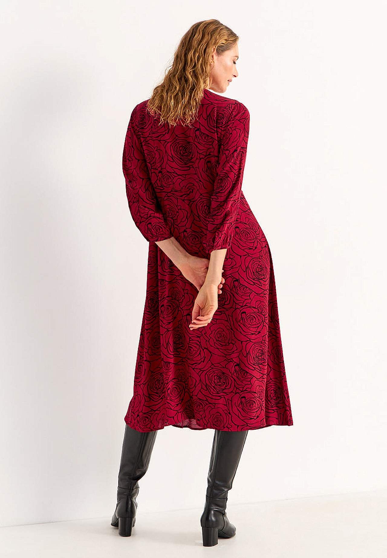 Jurk van viscose met een bloemenpatroon