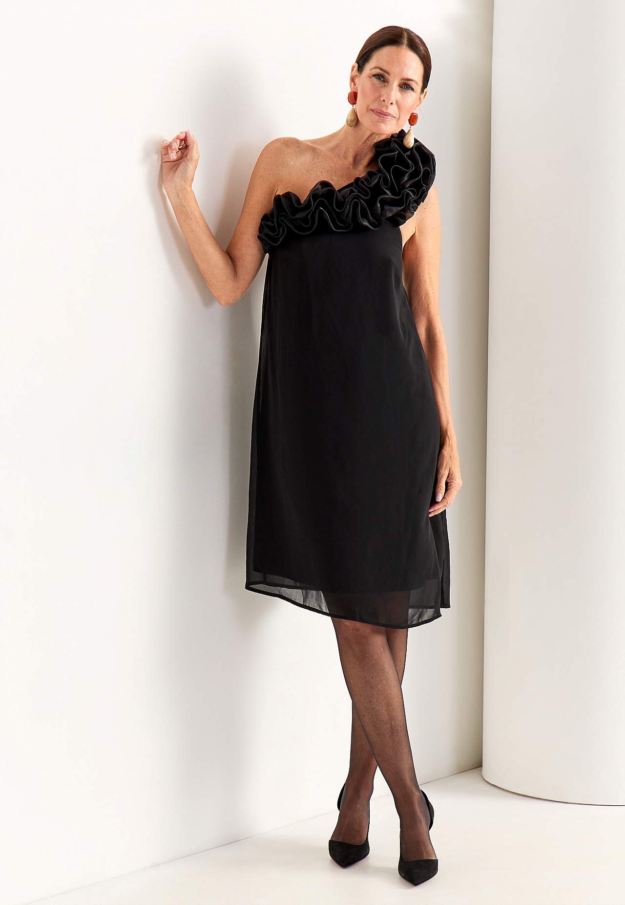 Asymmetrische cocktail jurk met ruche