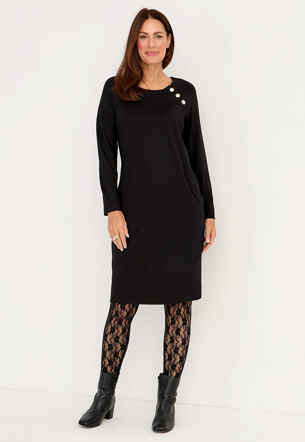 Jerseyjurk met knoopdecoratie