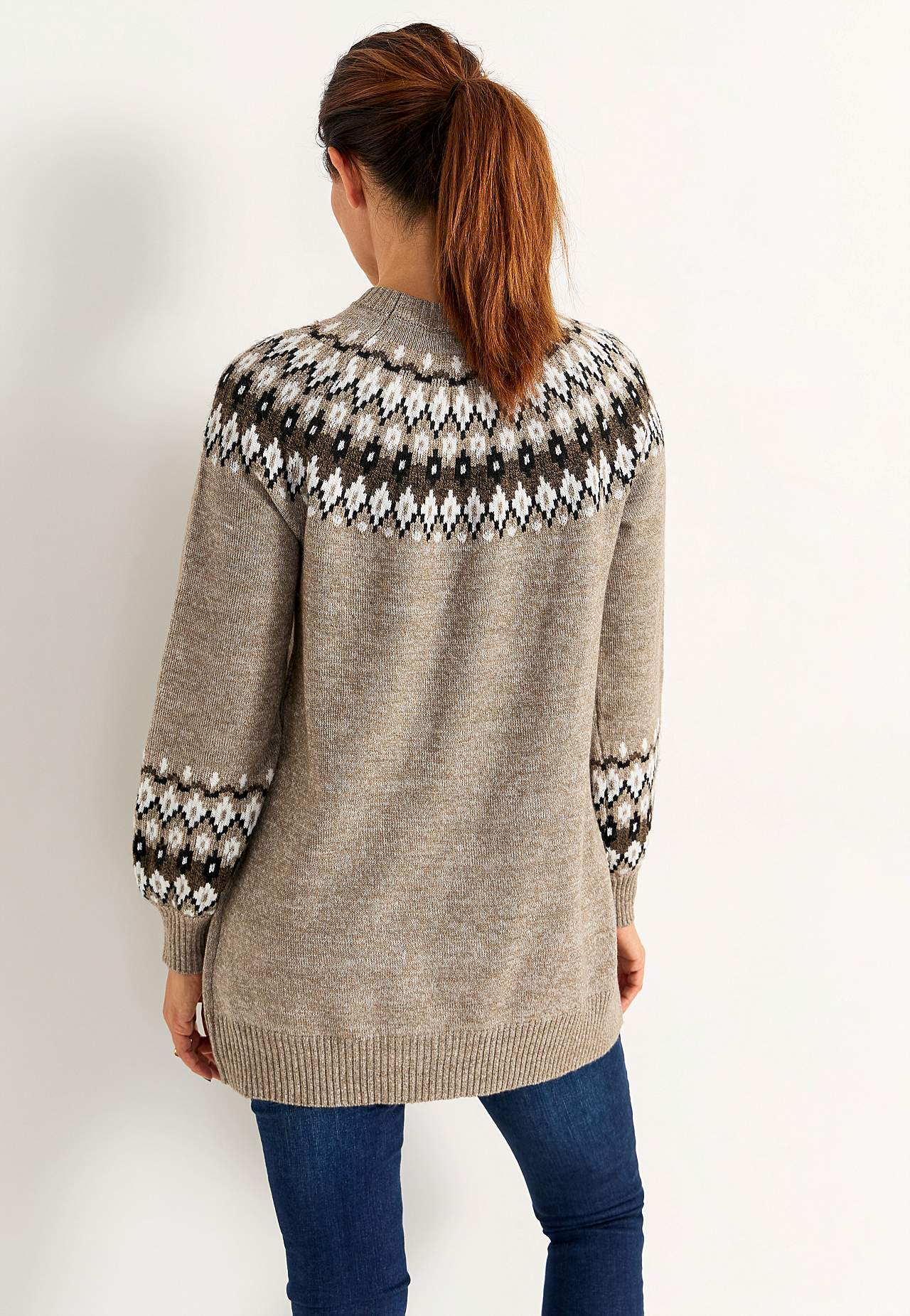 Gebreide trui met een jacquard patroon