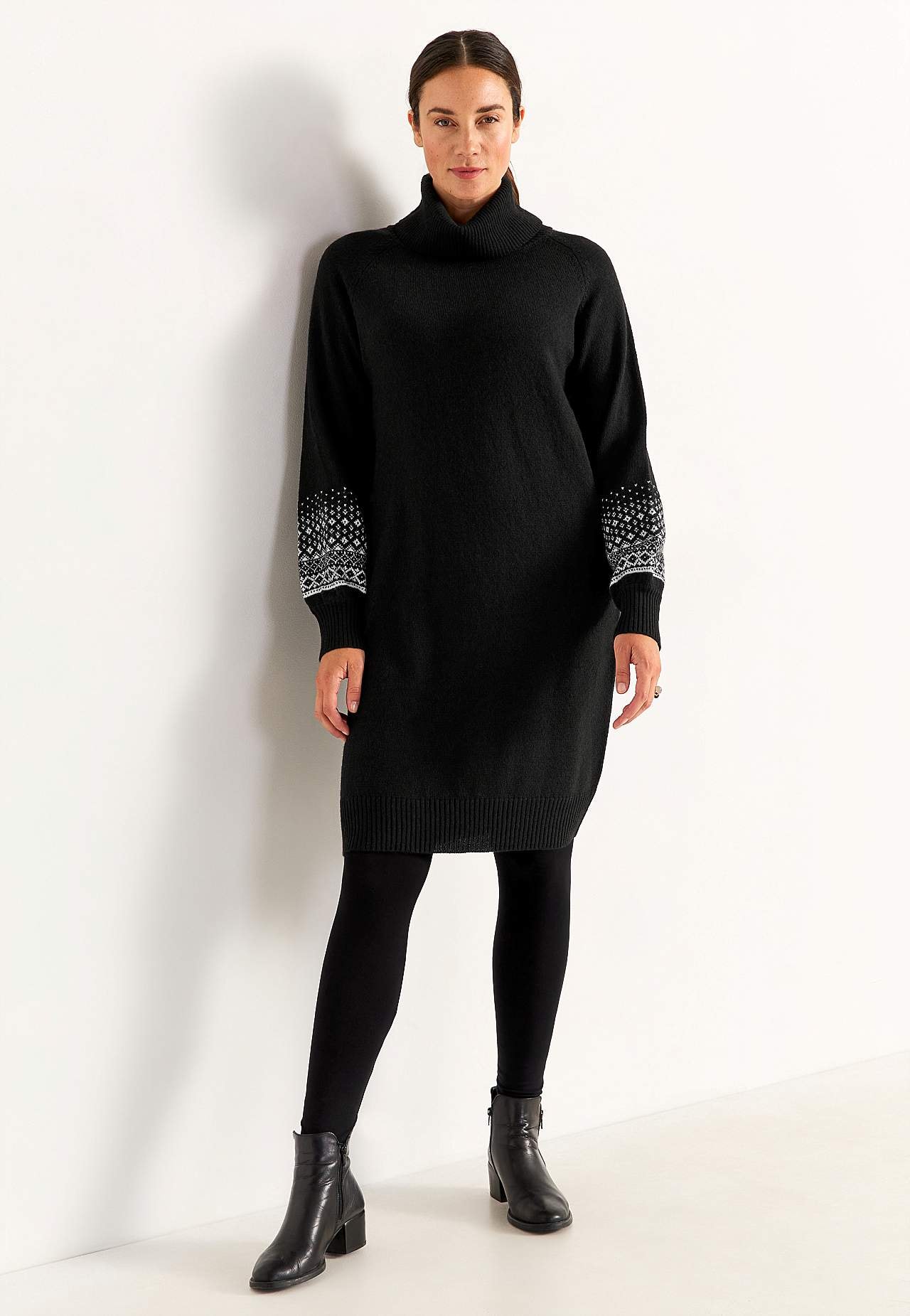 Gebreide jurk met mouwen met een jacquard patroon