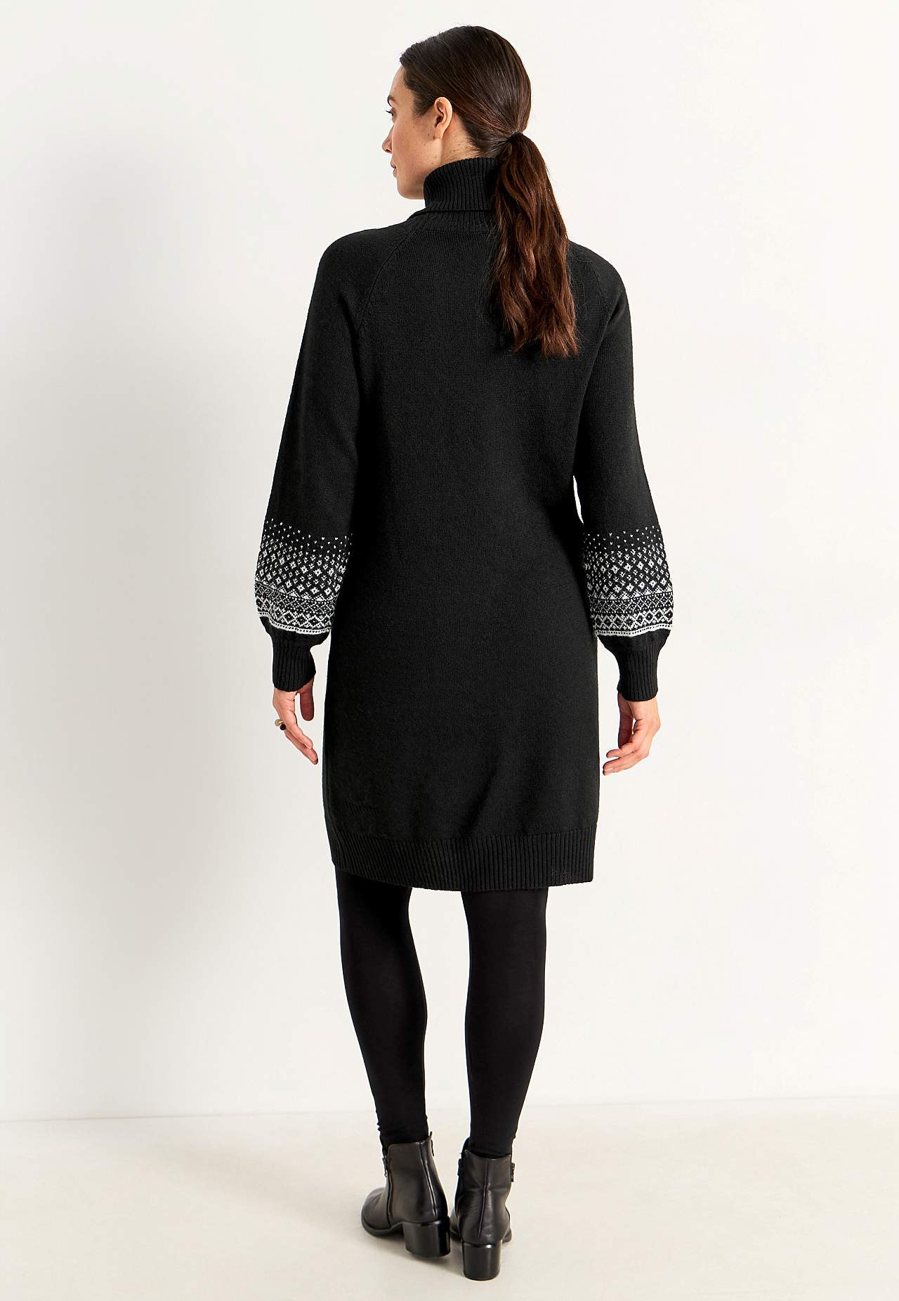 Gebreide jurk met mouwen met een jacquard patroon