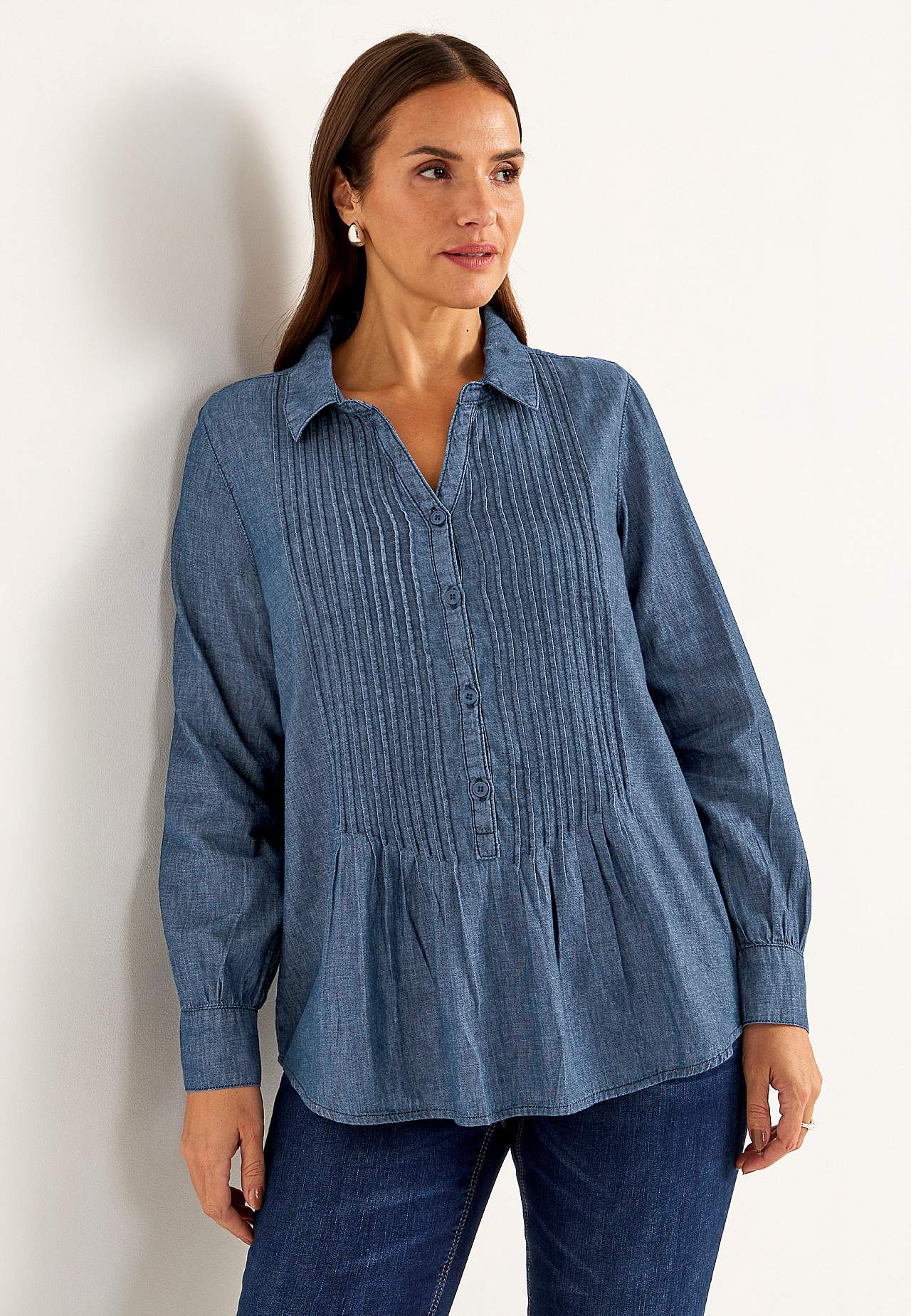 Denim blouse met genaaide plooien