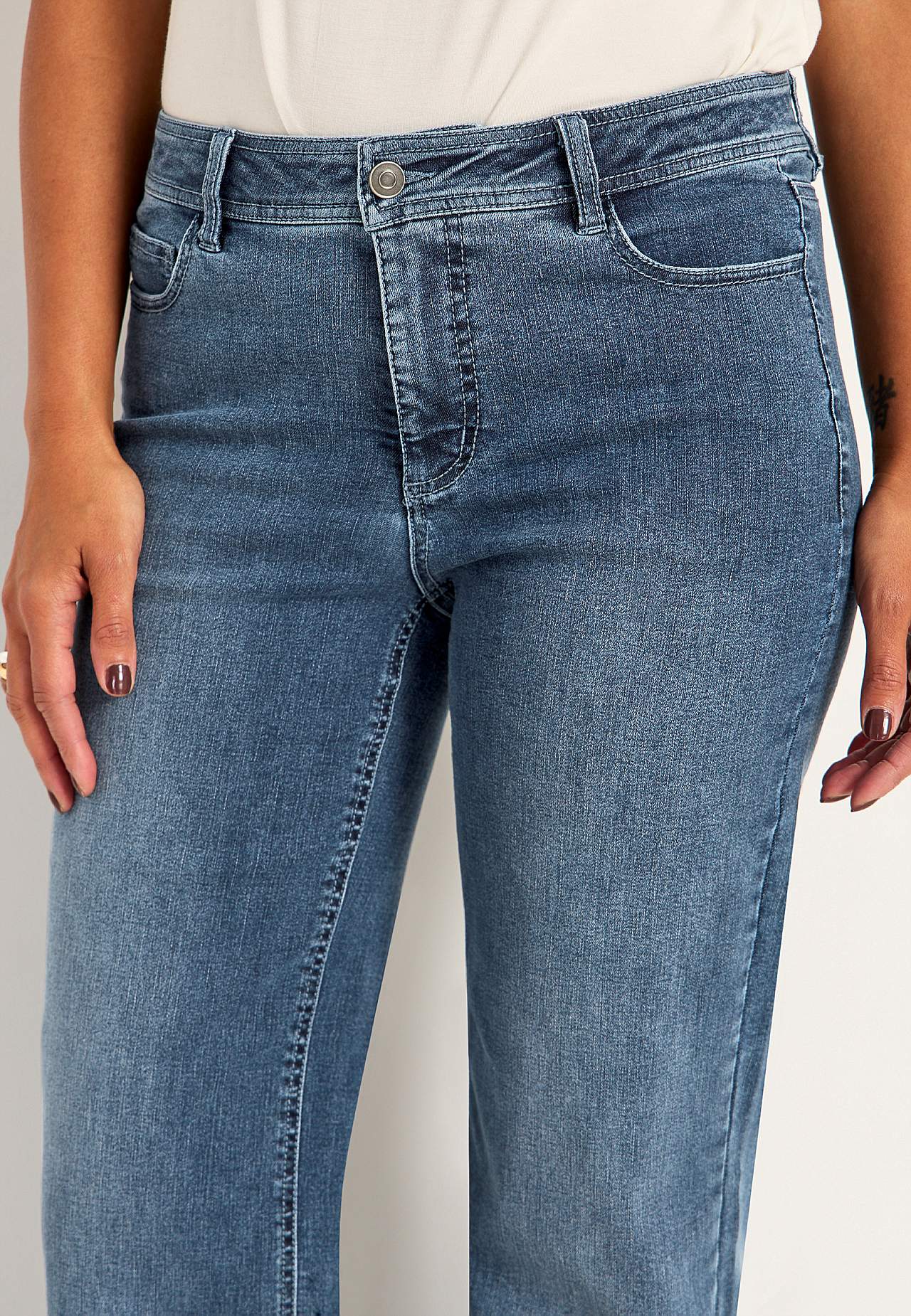 Wijde spijkerbroek van superstretch denim