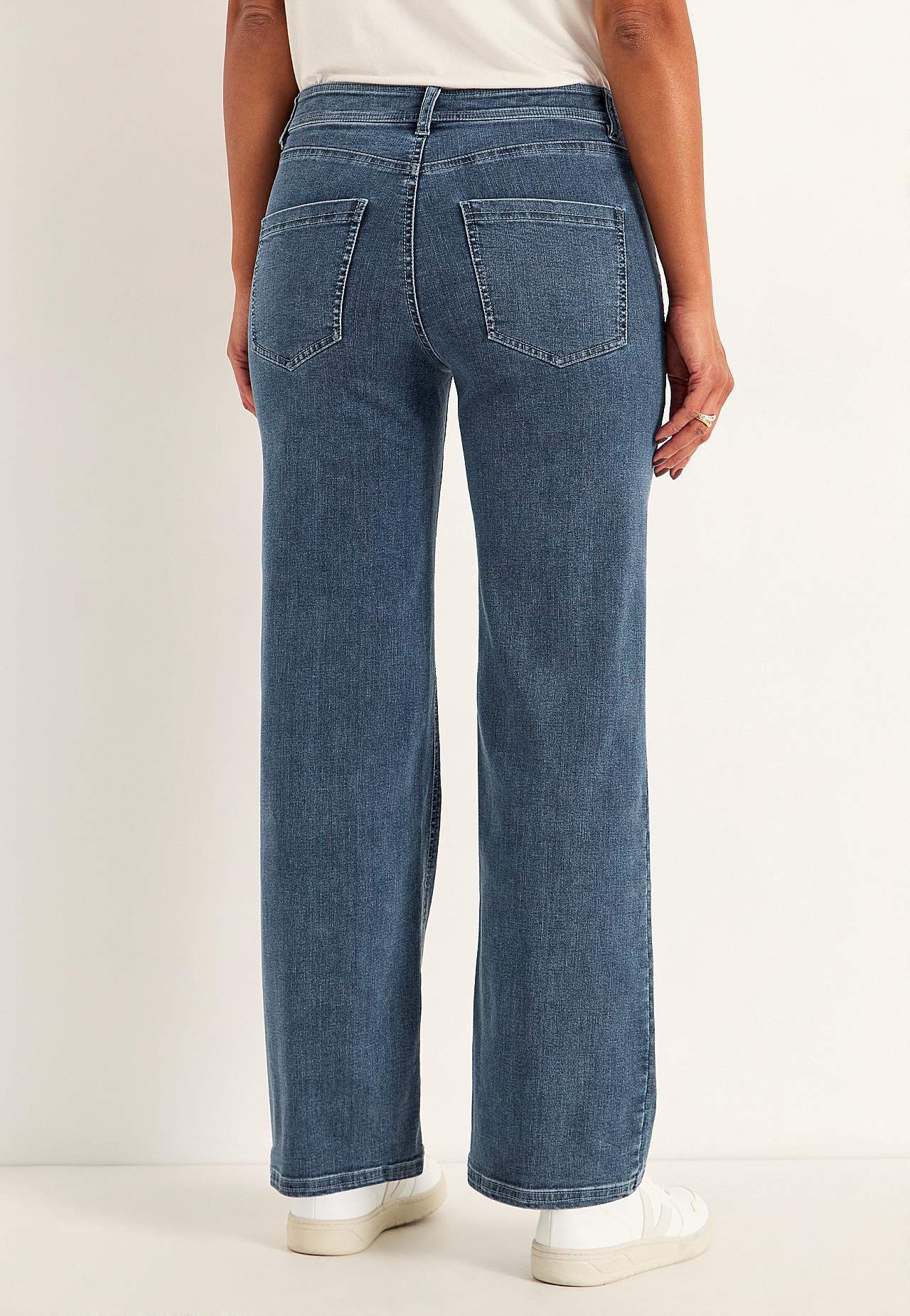 Wijde spijkerbroek van superstretch denim