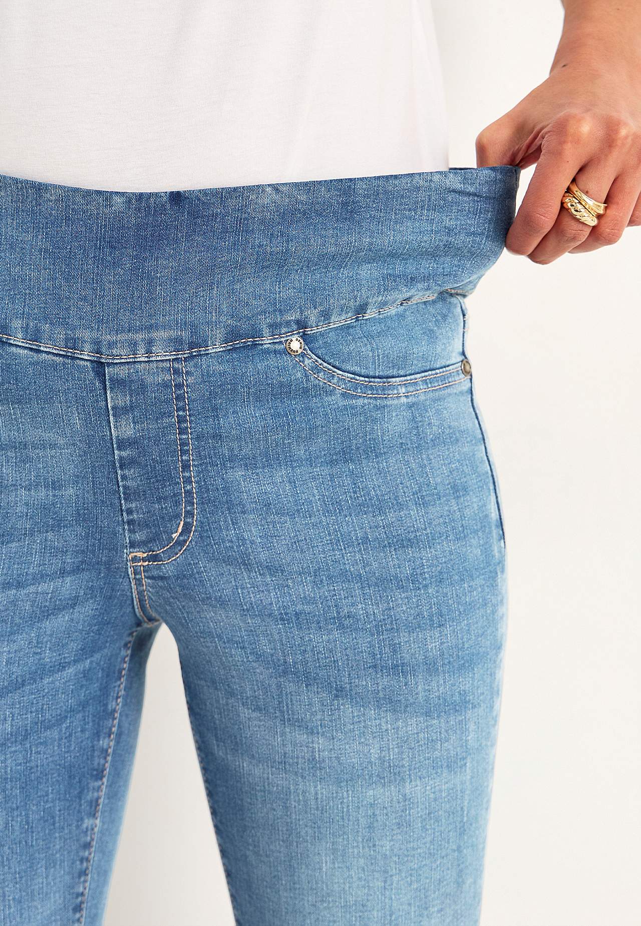 Super comfortabele enkeljeans van denim